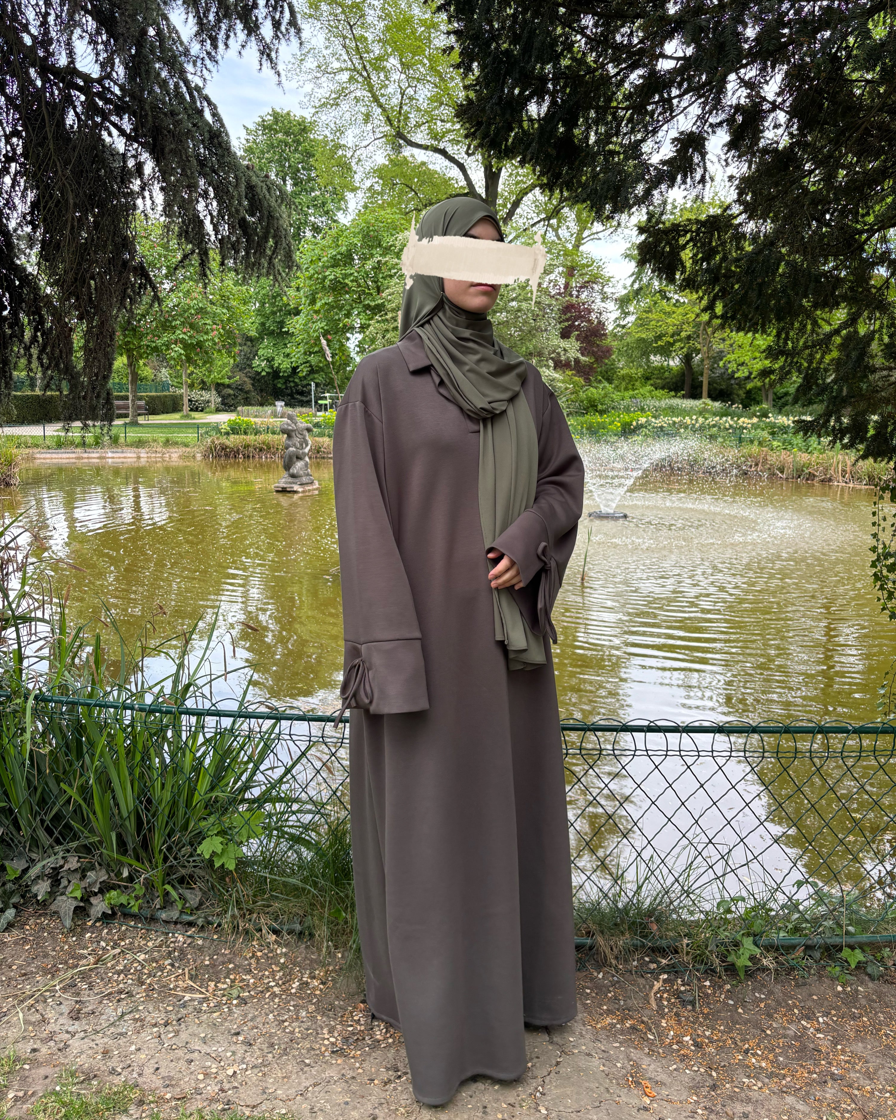 Abaya Sportive en Tissu Sweat - Confort et Élégance au Quotidien