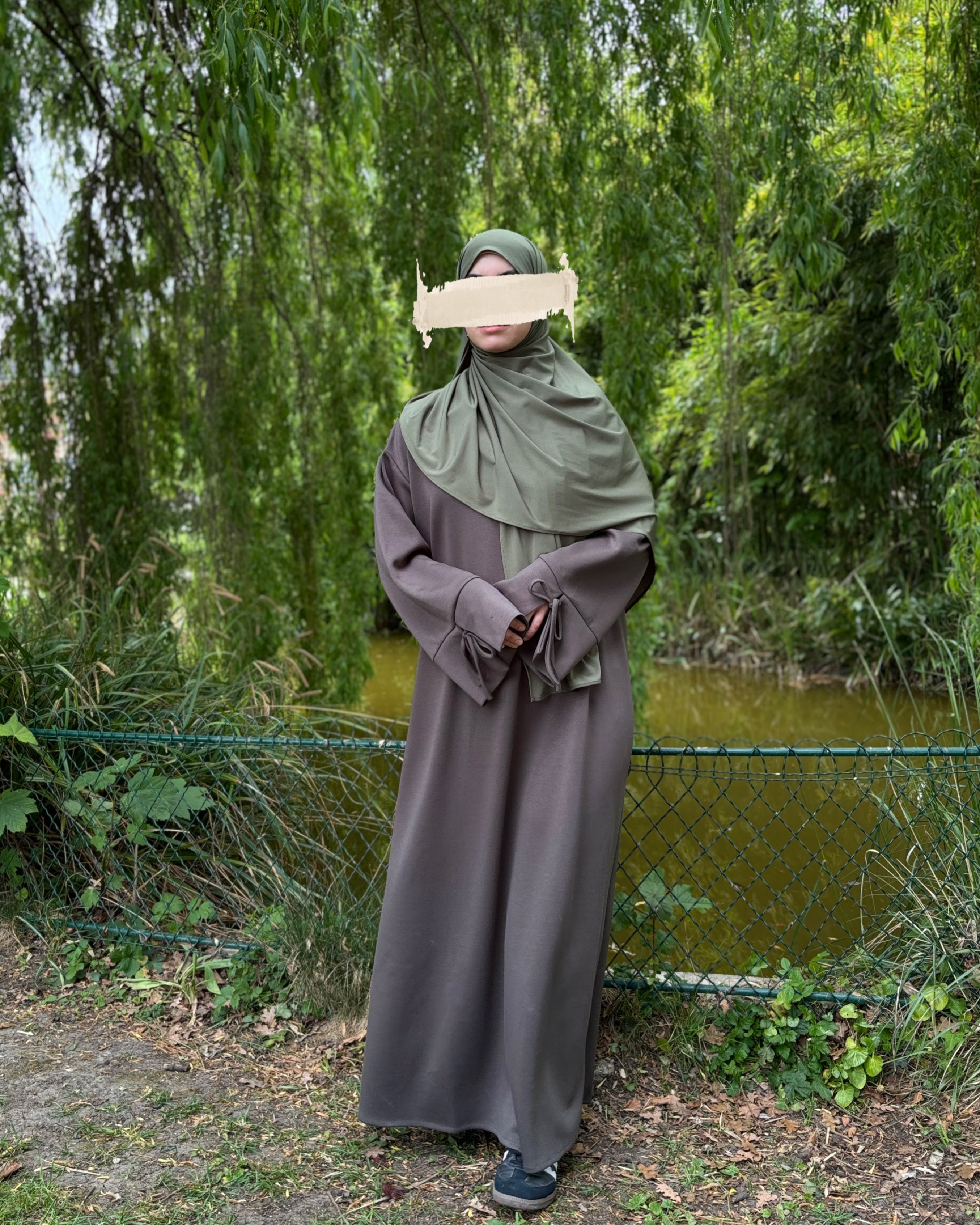 Abaya Sportive en Tissu Sweat - Confort et Élégance au Quotidien