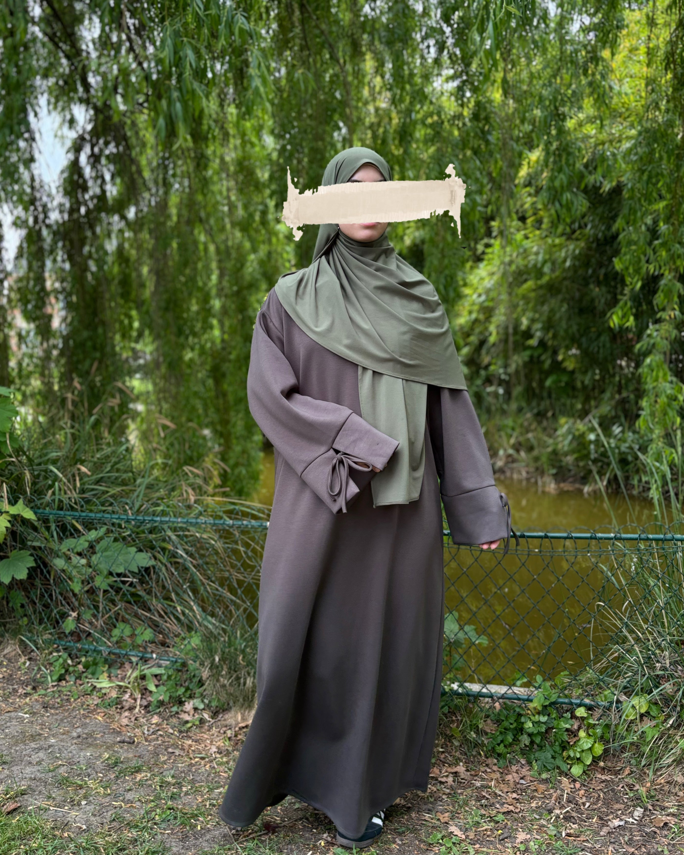 Abaya Sportive en Tissu Sweat - Confort et Élégance au Quotidien