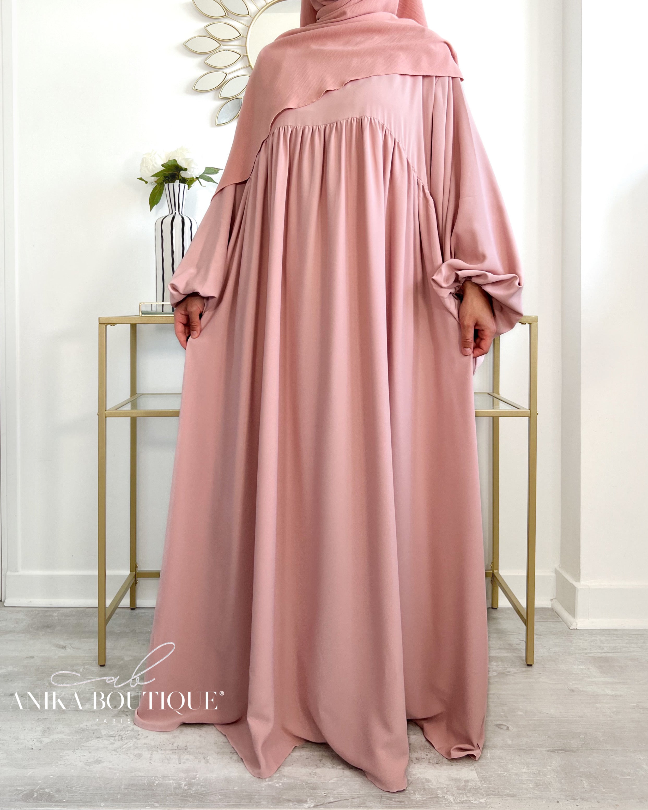 Abaya Naïla Tall pour sœur 1m80