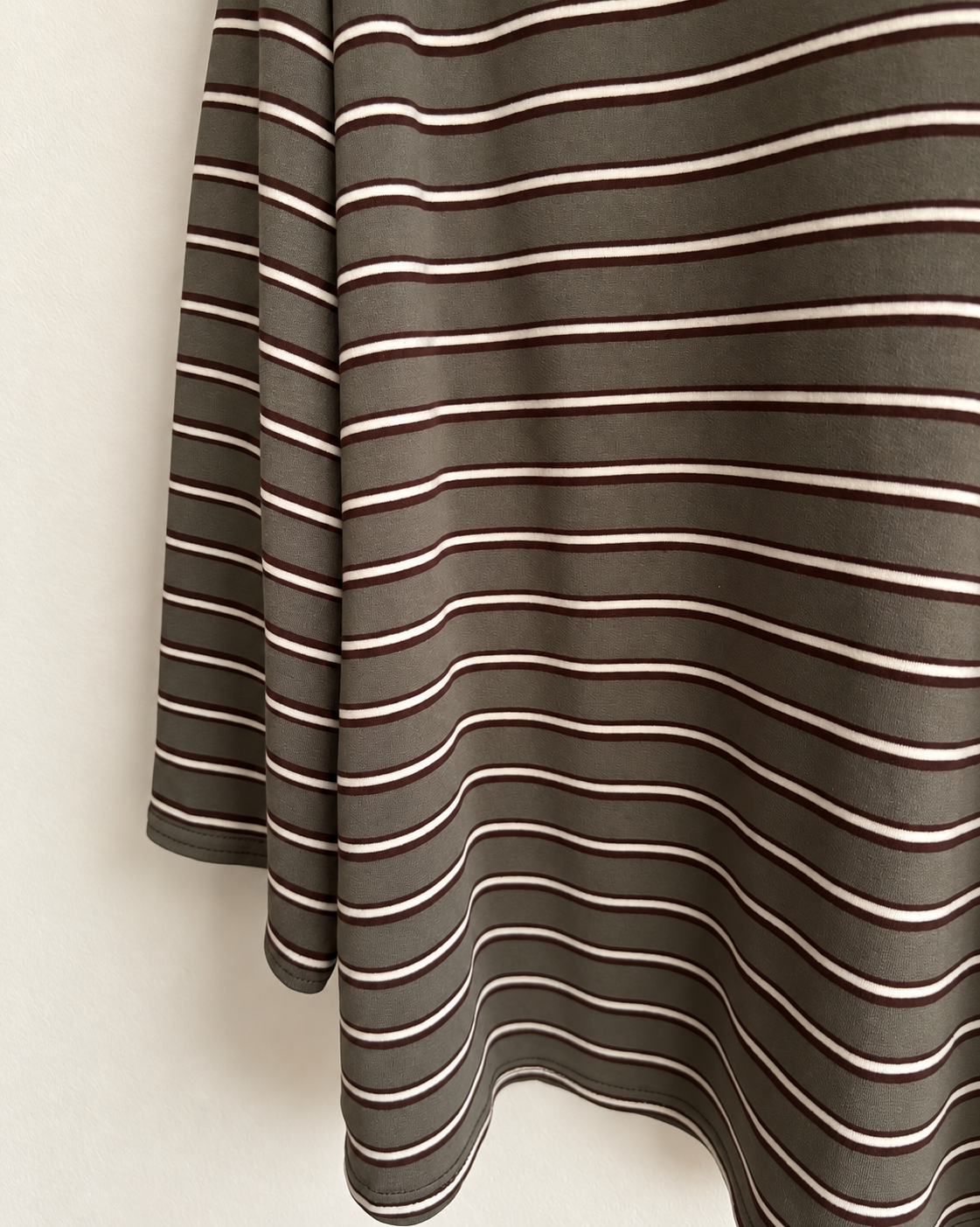 Tee-shirt long oversize à rayures – Manches longues