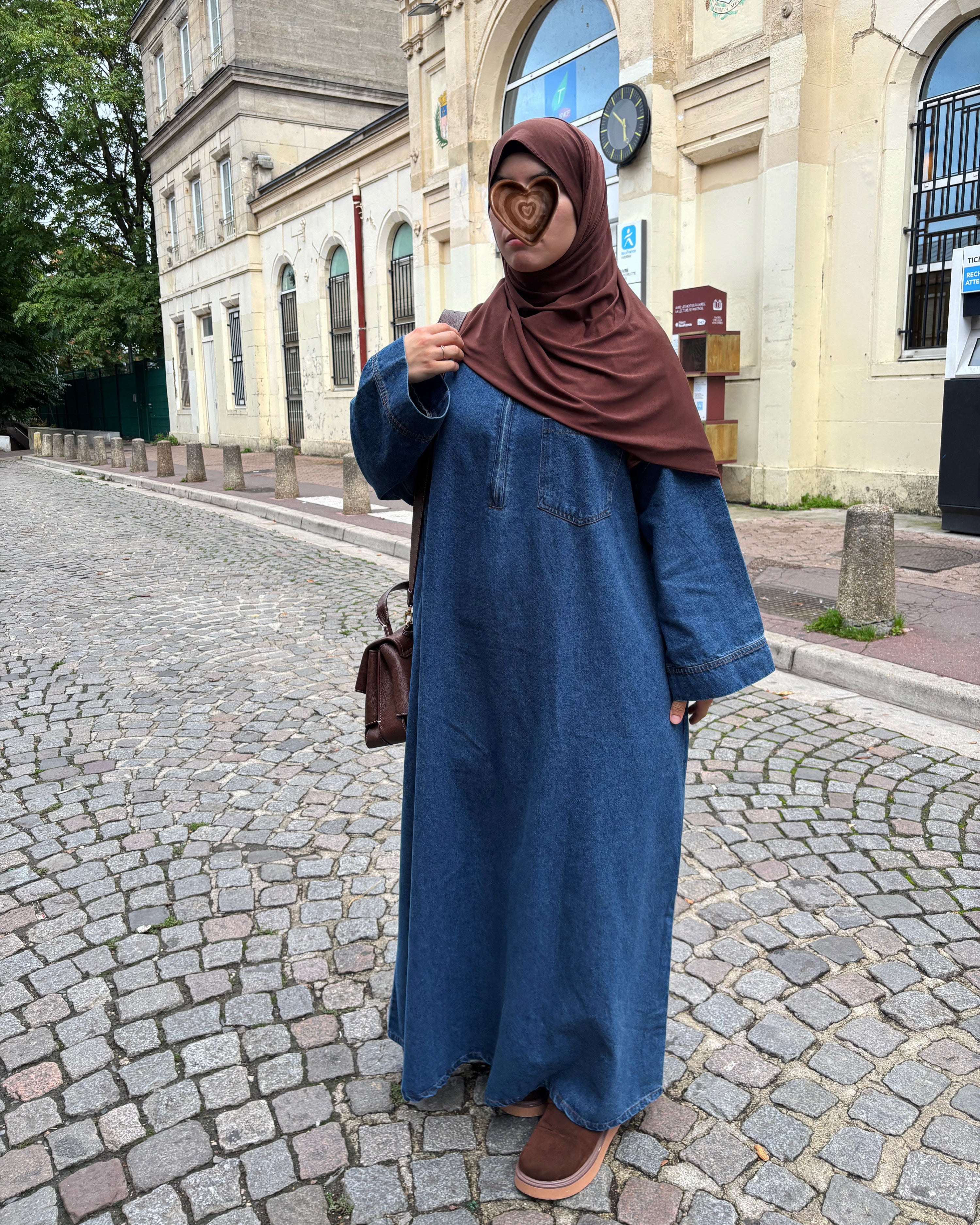 Abaya en jean zippée 100 % coton – Moderne & Tendance