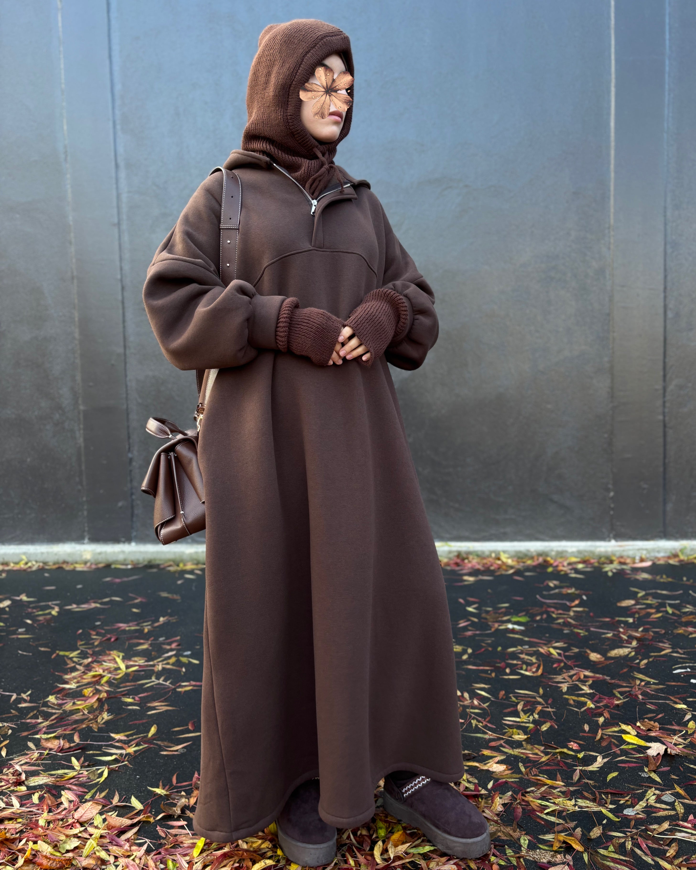 Sweat Maxi Moltonné Oversize – L’abaya pull cocooning de la saison