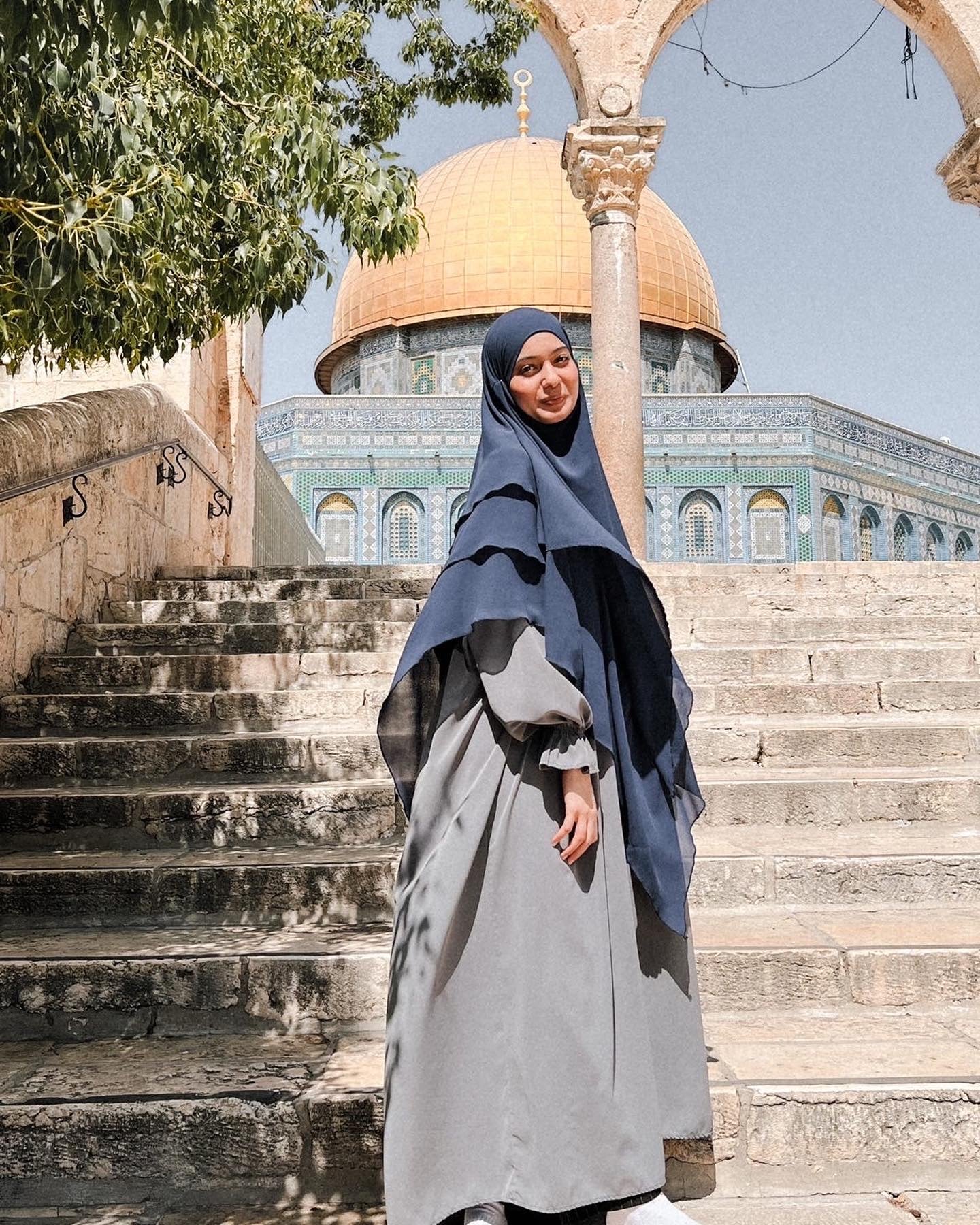 Abaya Doha