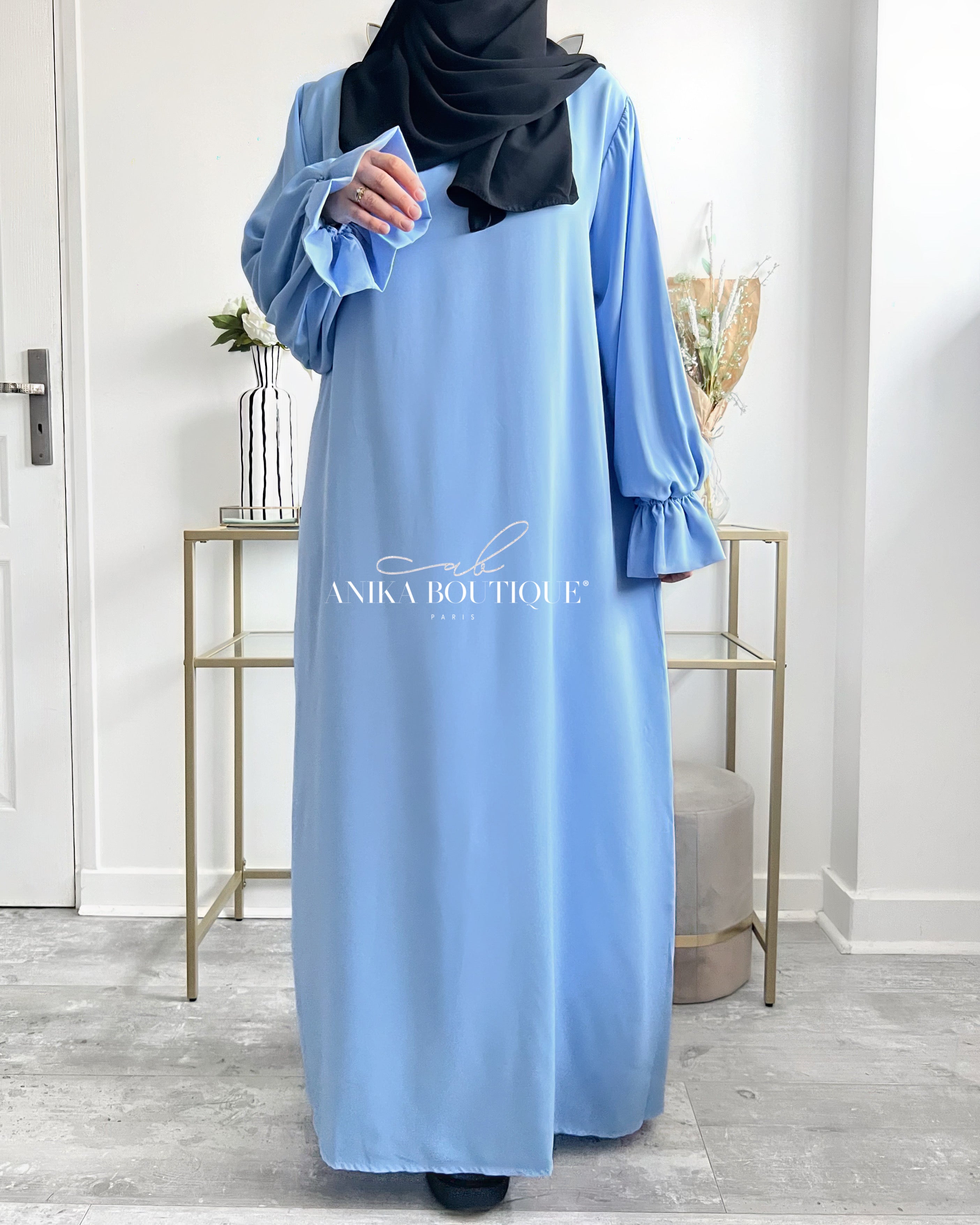 Abaya Amal – Élégance et Fluidité