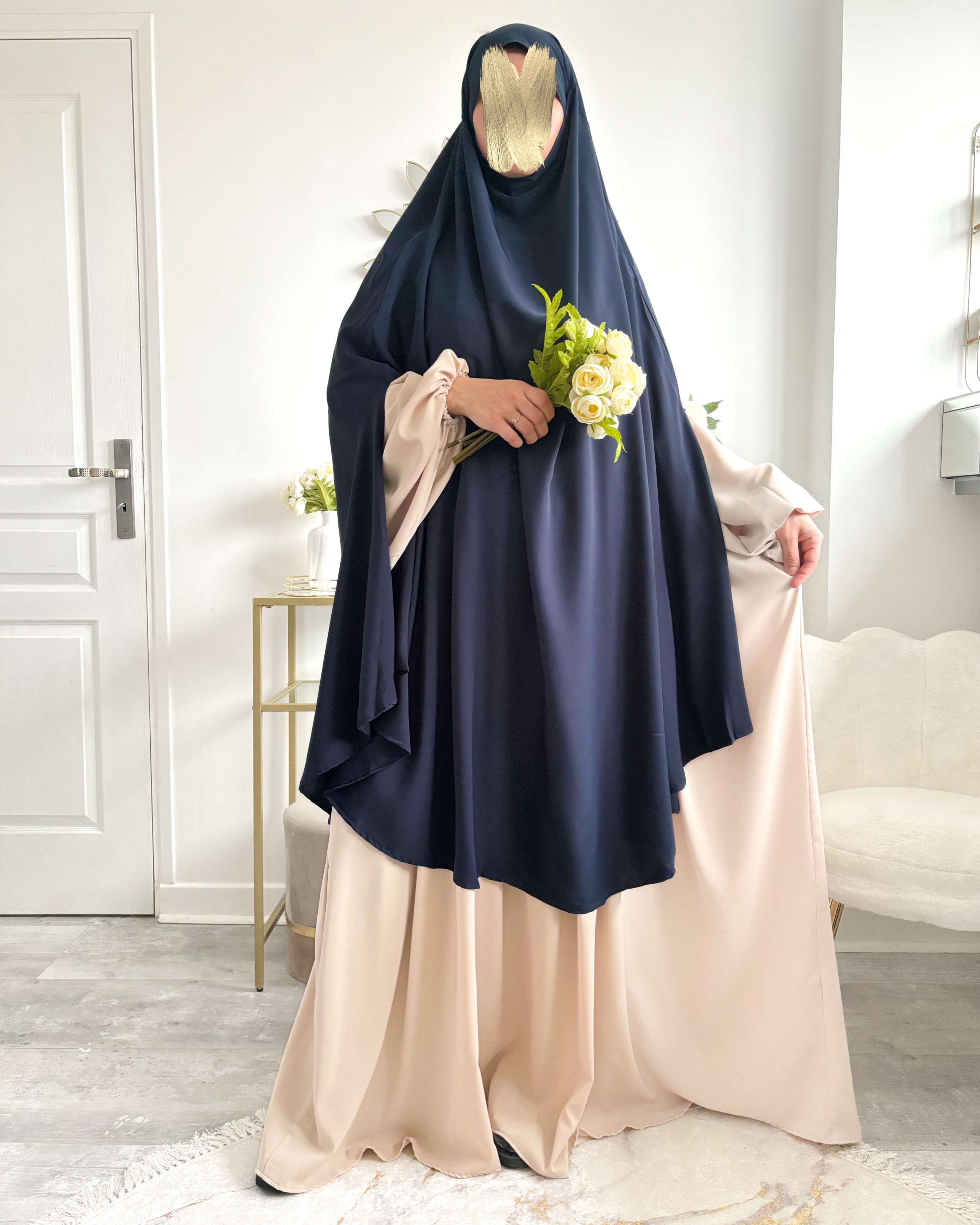 Khimar à fentes