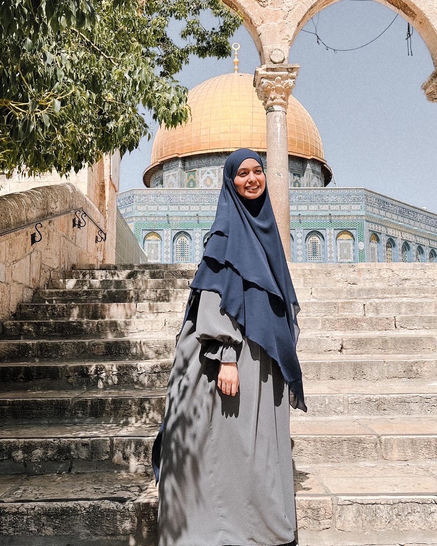 Abaya Doha