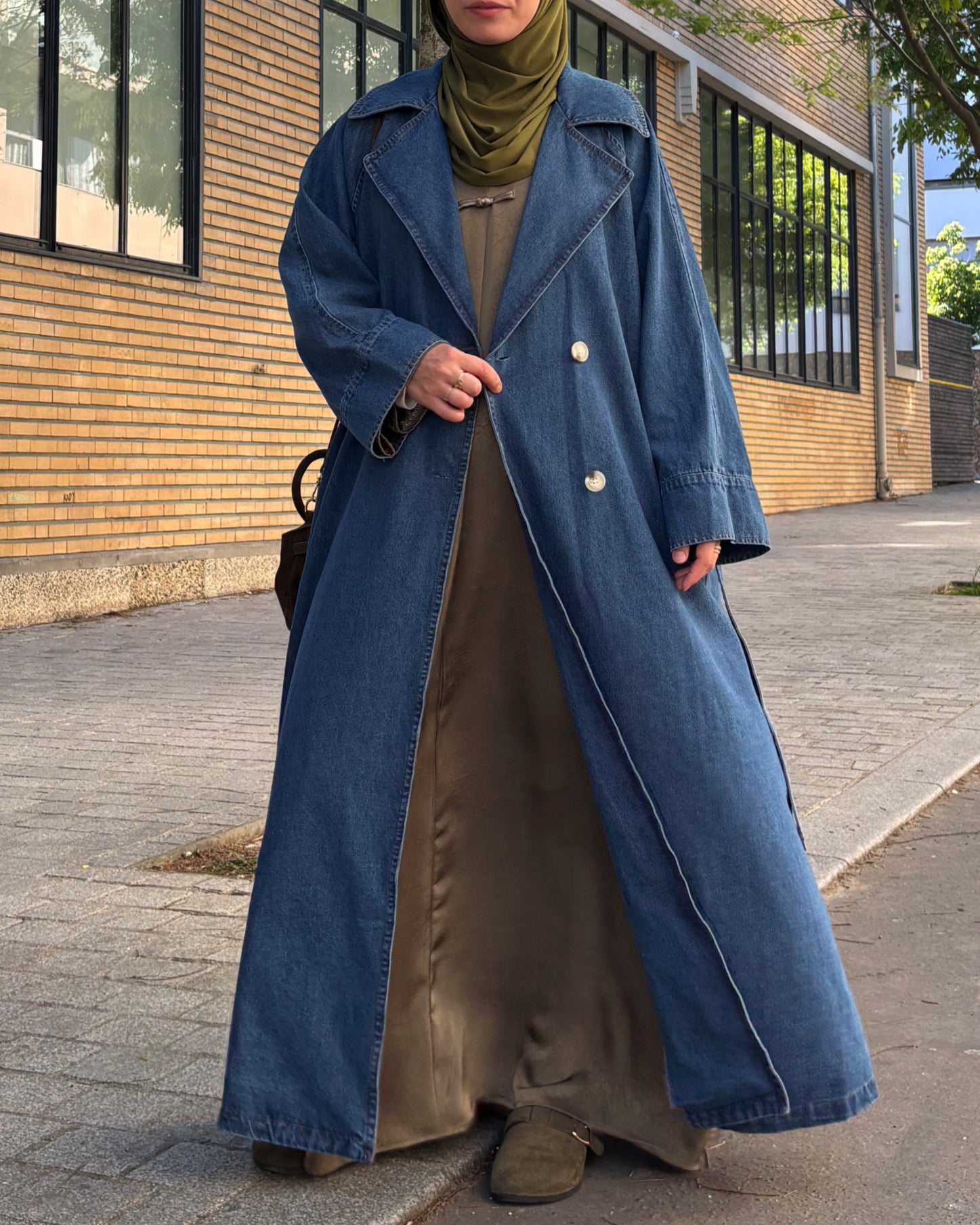 Trench en jean léger 100% coton – Modest Fashion