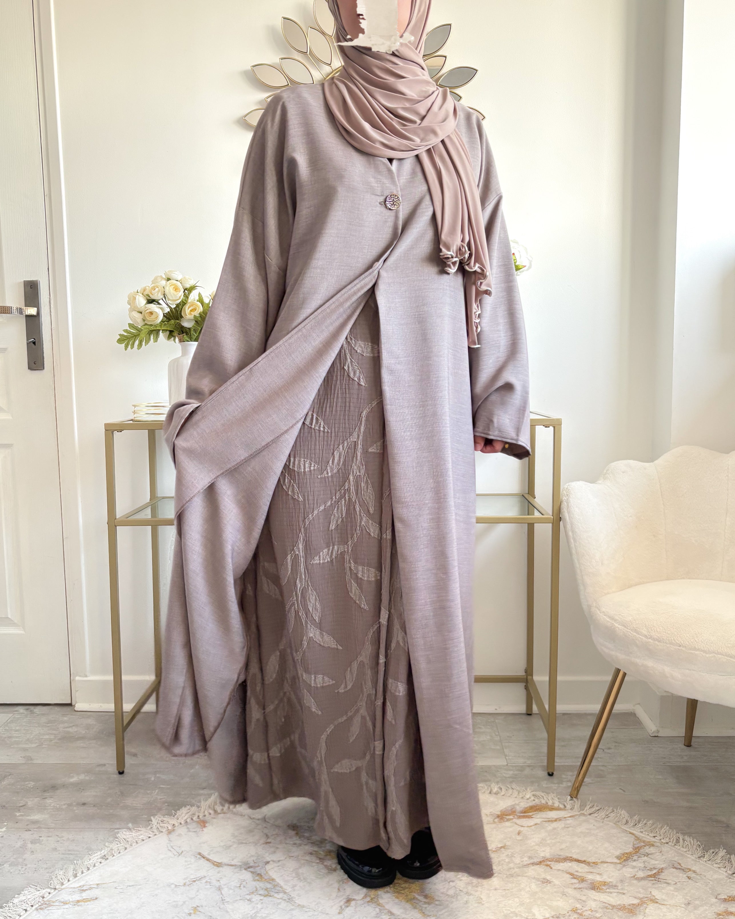 Veste Layan – Élégance légère et pudeur au quotidien