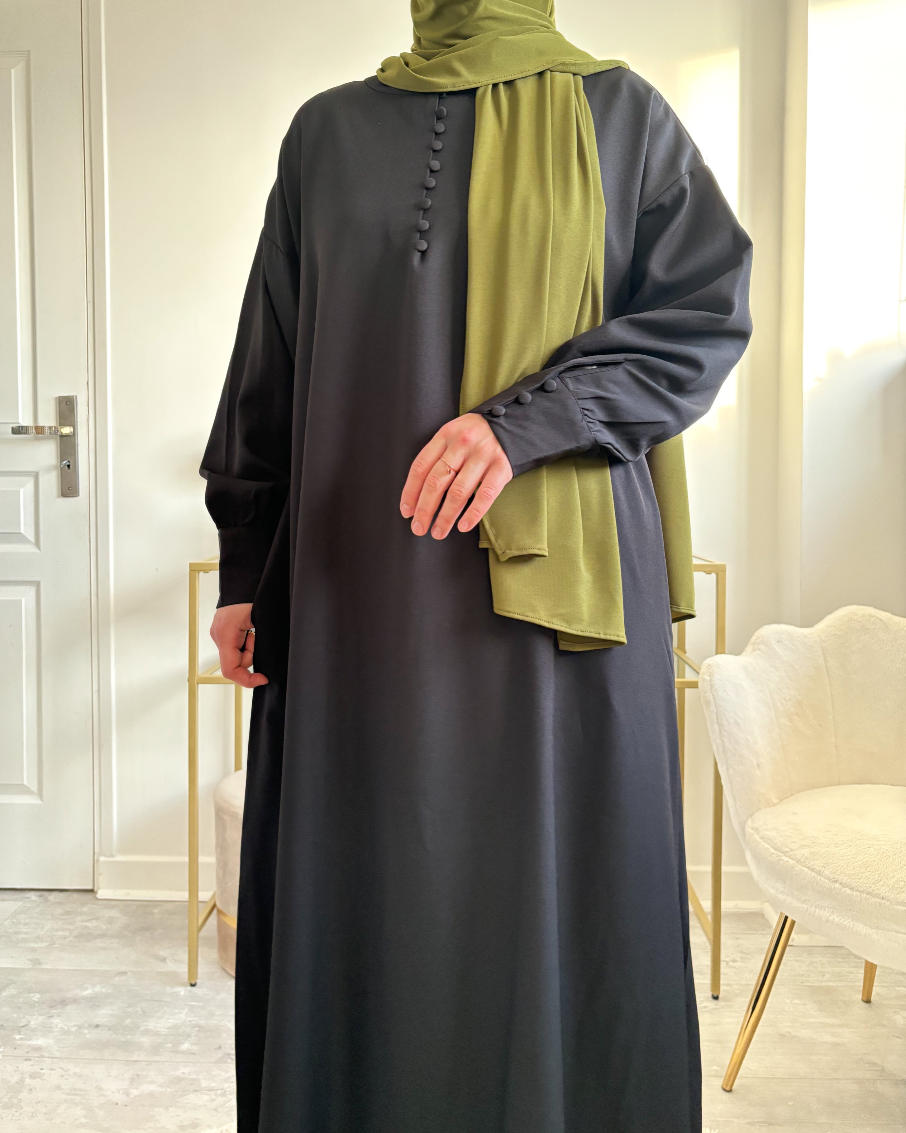 abaya-noir-modest-fashion.jpg