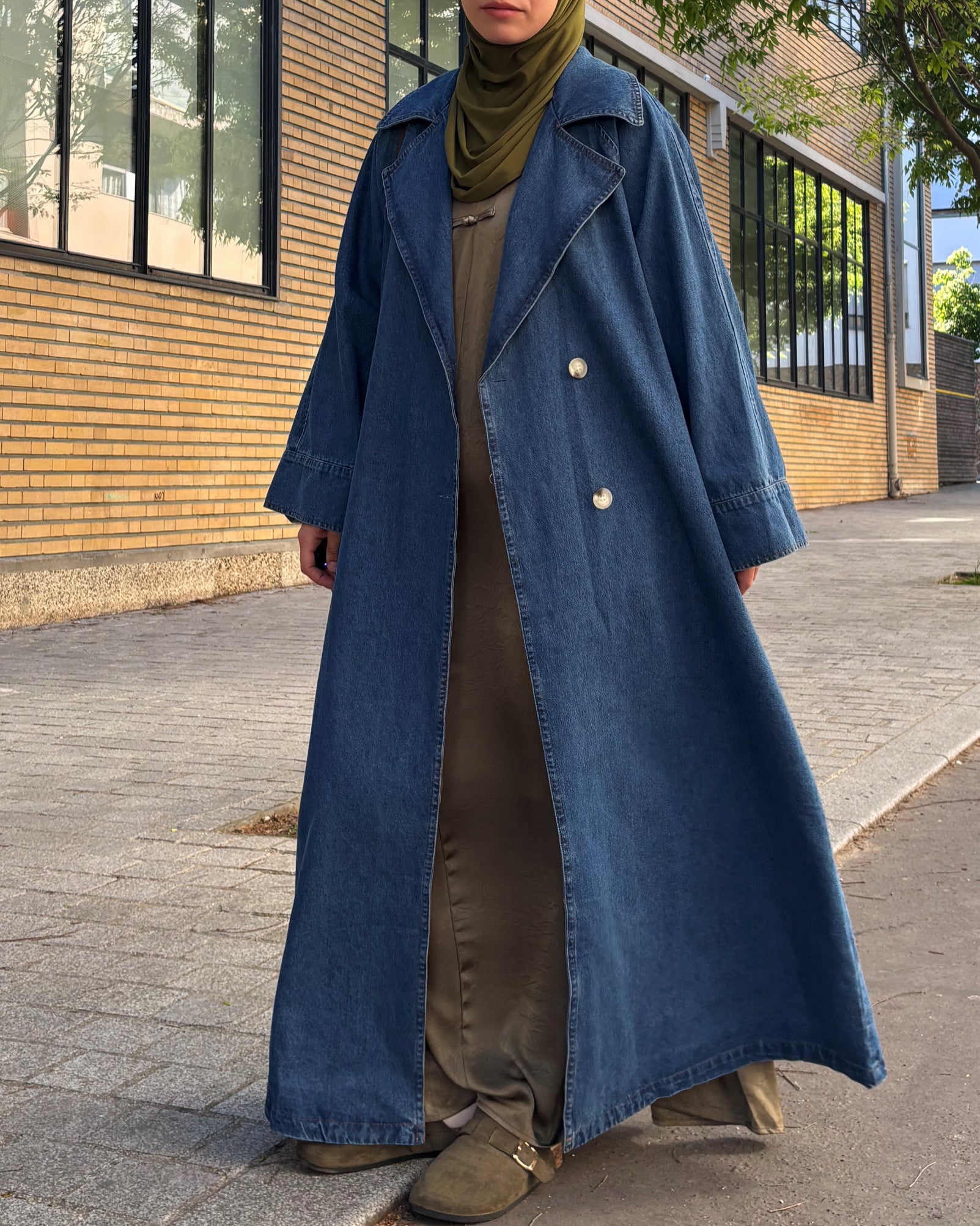 Trench en jean léger 100% coton – Modest Fashion