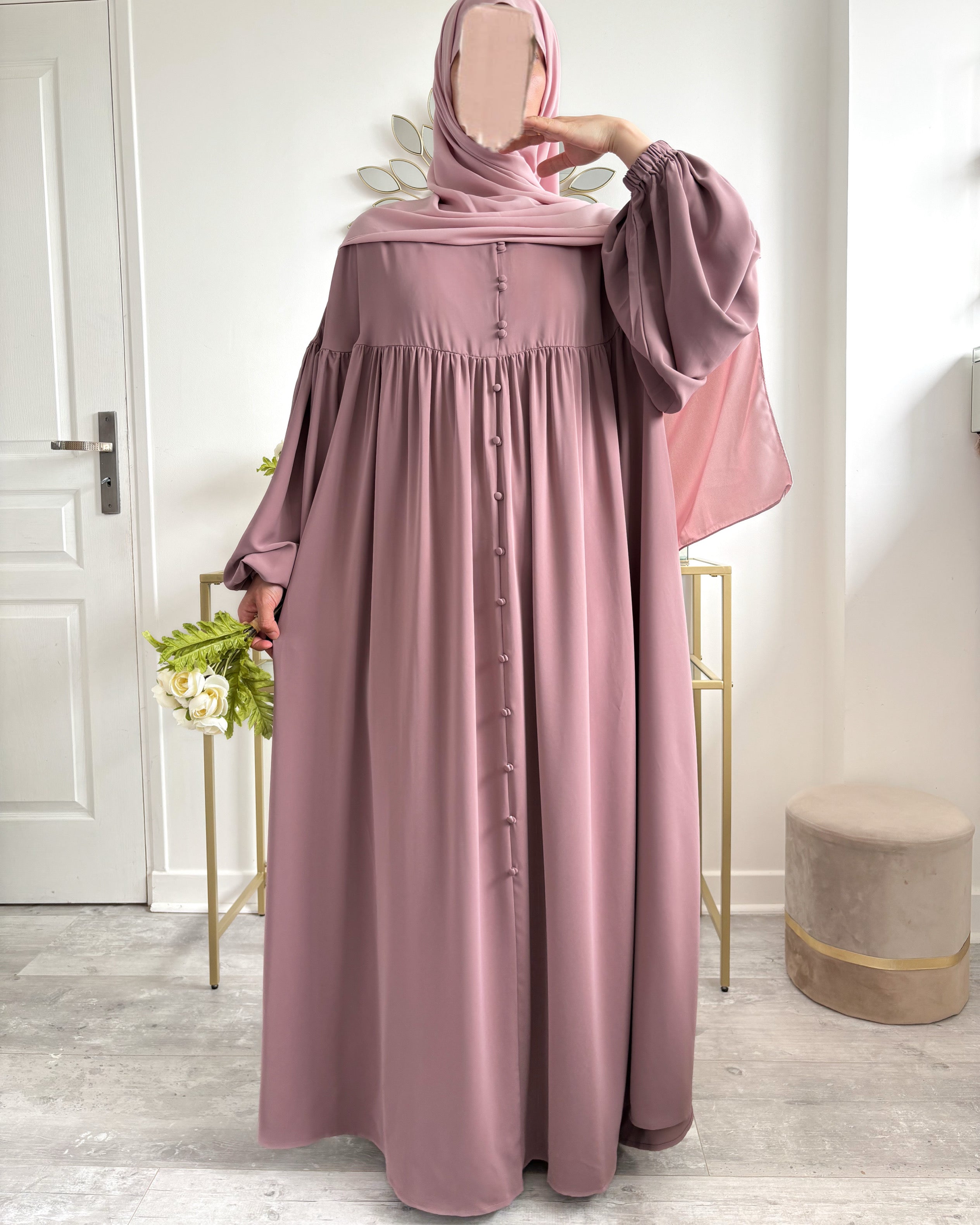 Abaya Alya soie de Médine manches bouffantes vieux rose femme musulmane élégante
