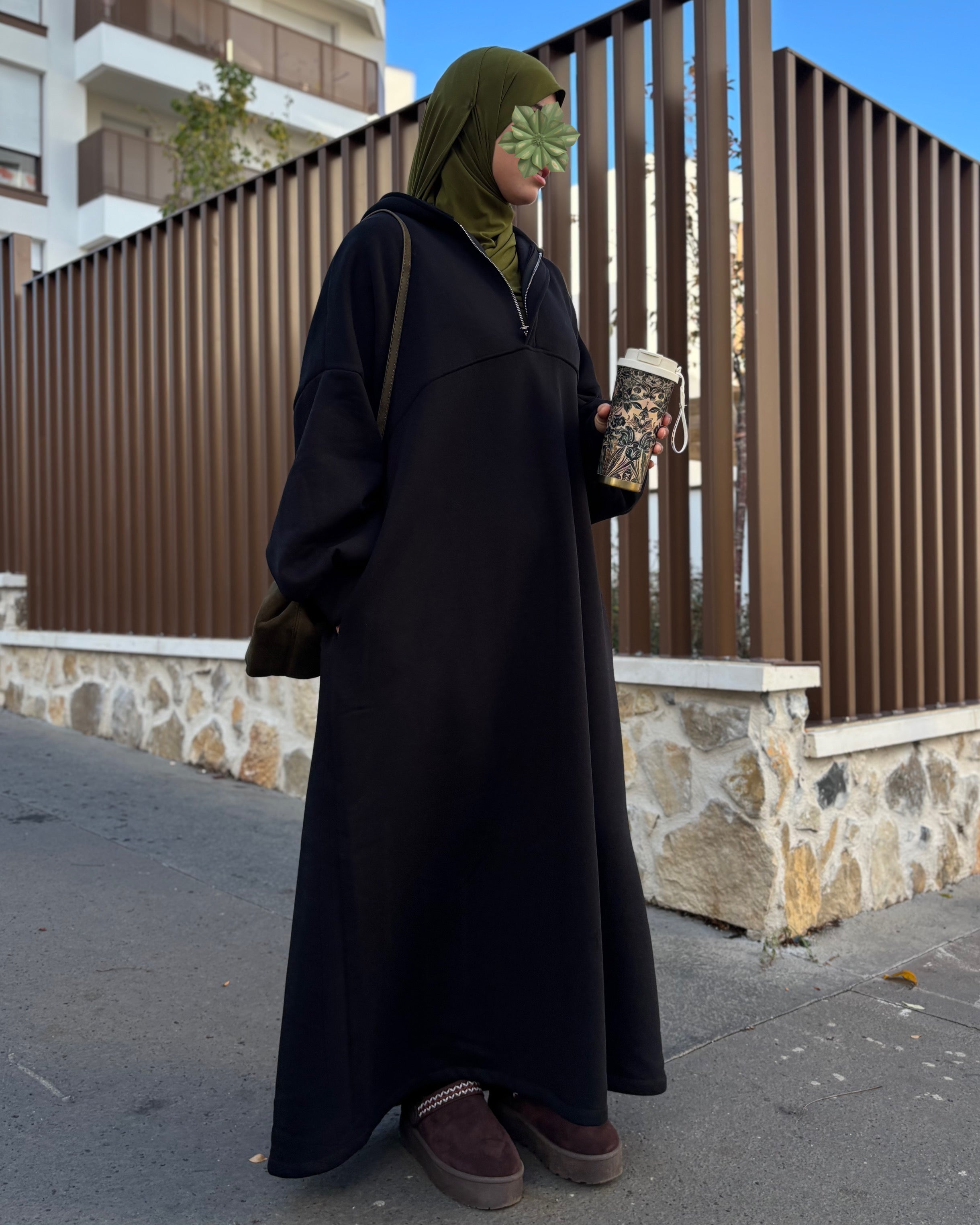 Sweat Maxi Moltonné Oversize – L’abaya pull cocooning de la saison