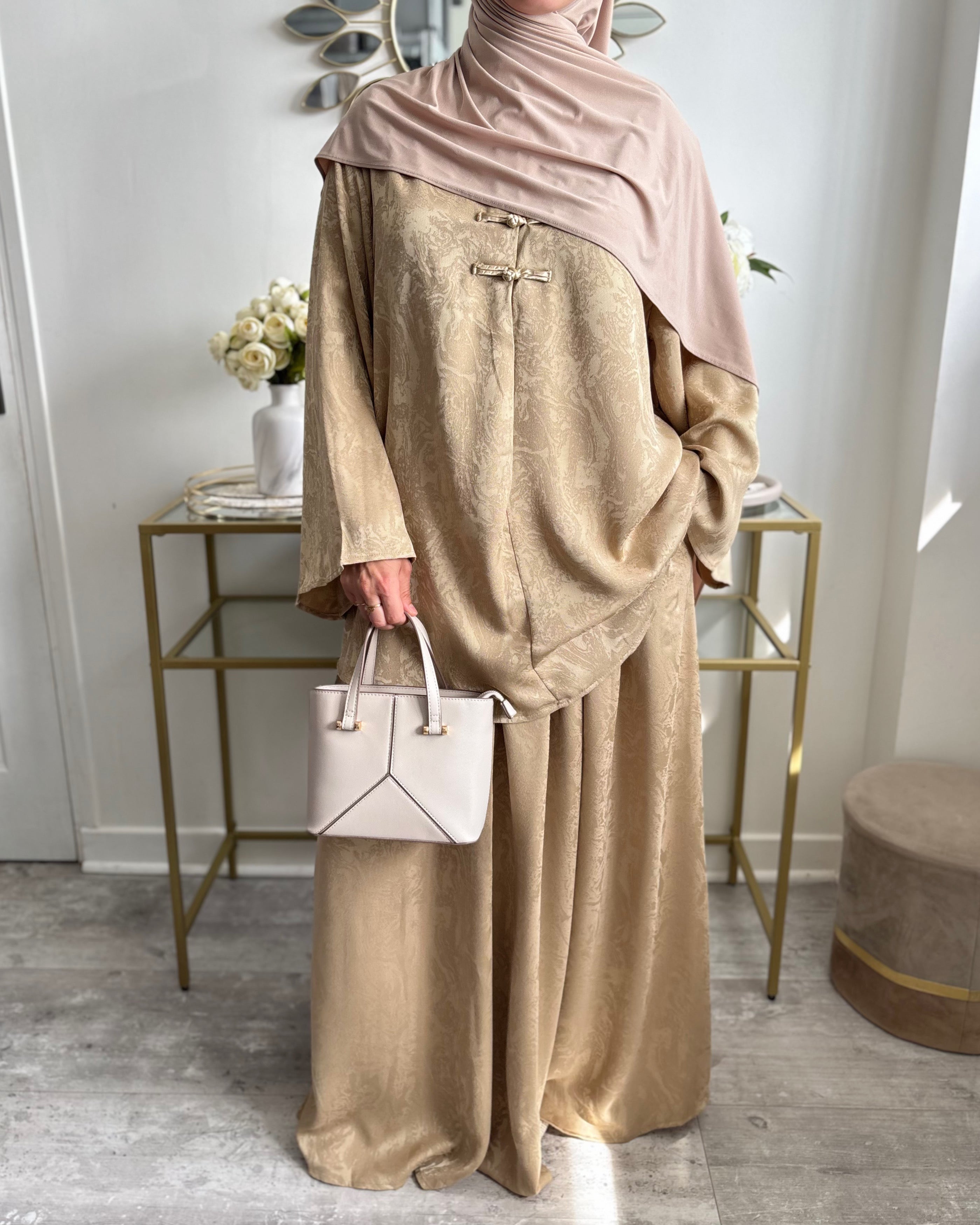 Ensemble Modest Fashion Femme – Tunique Ample & Jupe Longue Satinée Élégante