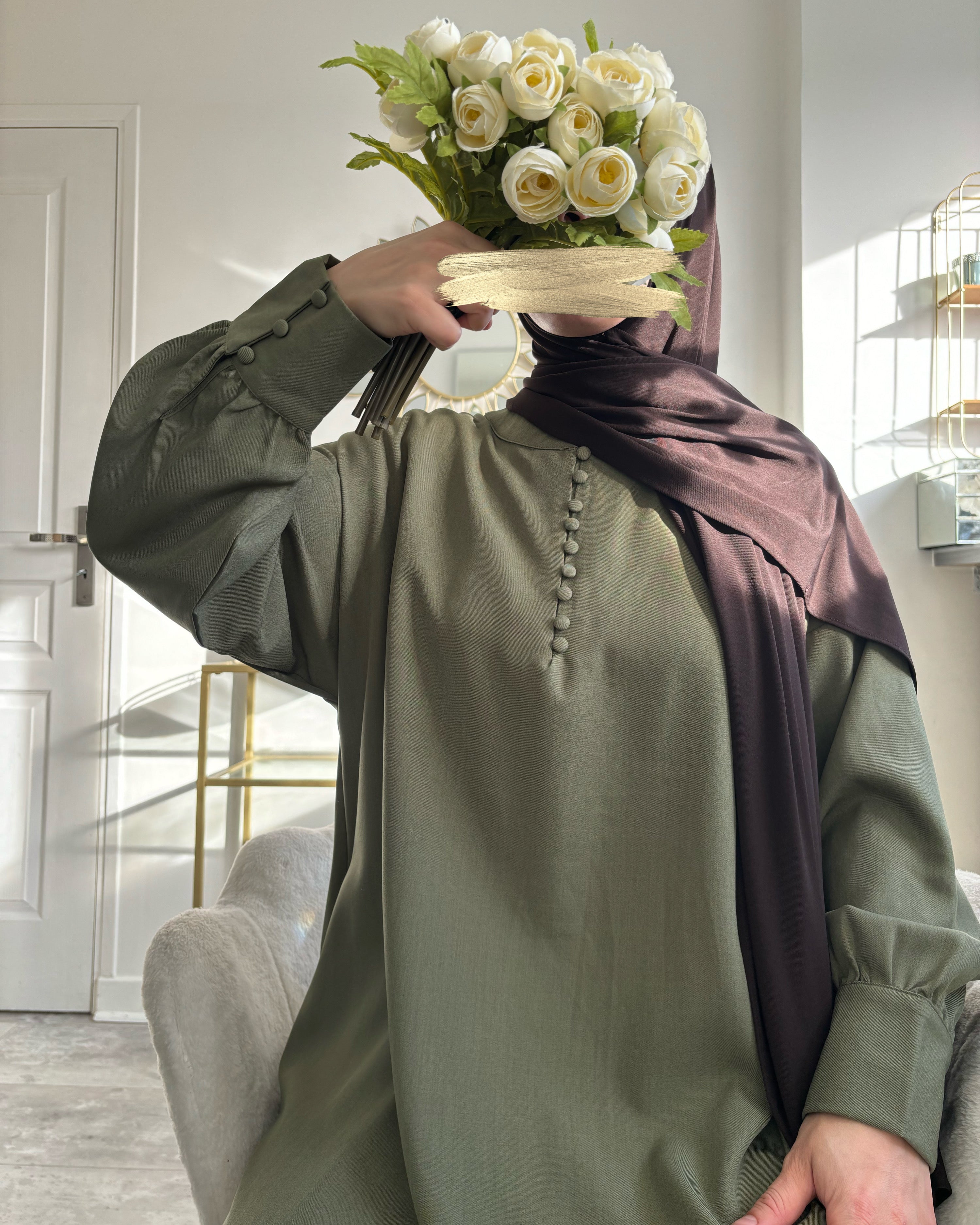 Abaya Neyla – L’Essence de l’Élégance Modeste