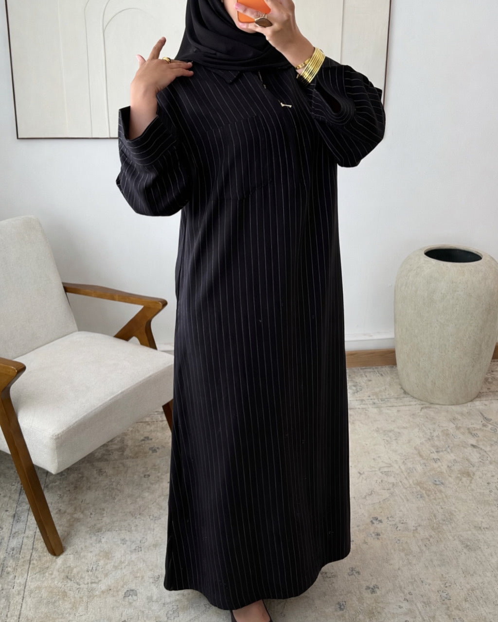 Abaya Rayée Col Polo Zip – | Modest Fashion Élégante & Naturelle