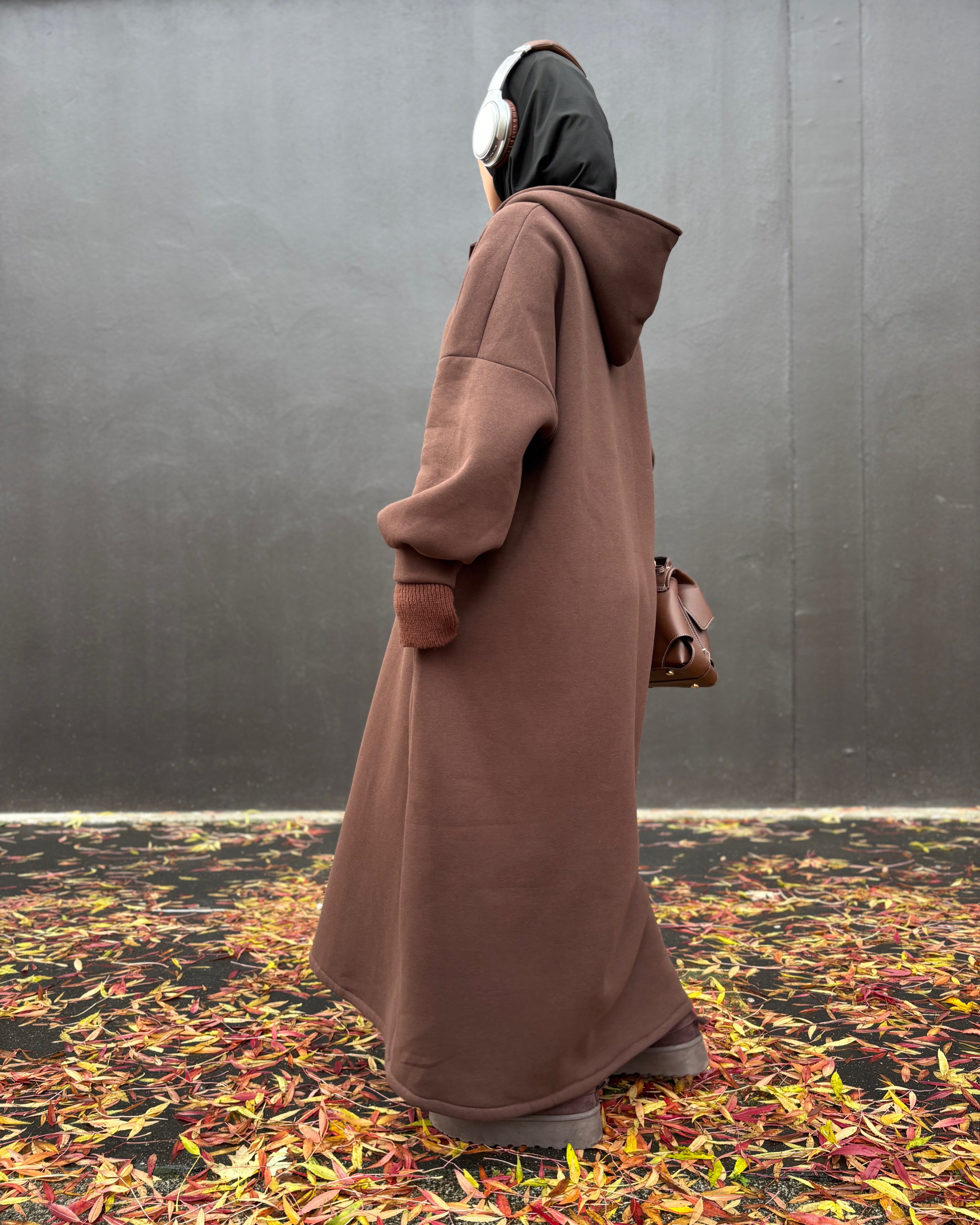 Sweat Maxi Moltonné Oversize – L’abaya pull cocooning de la saison