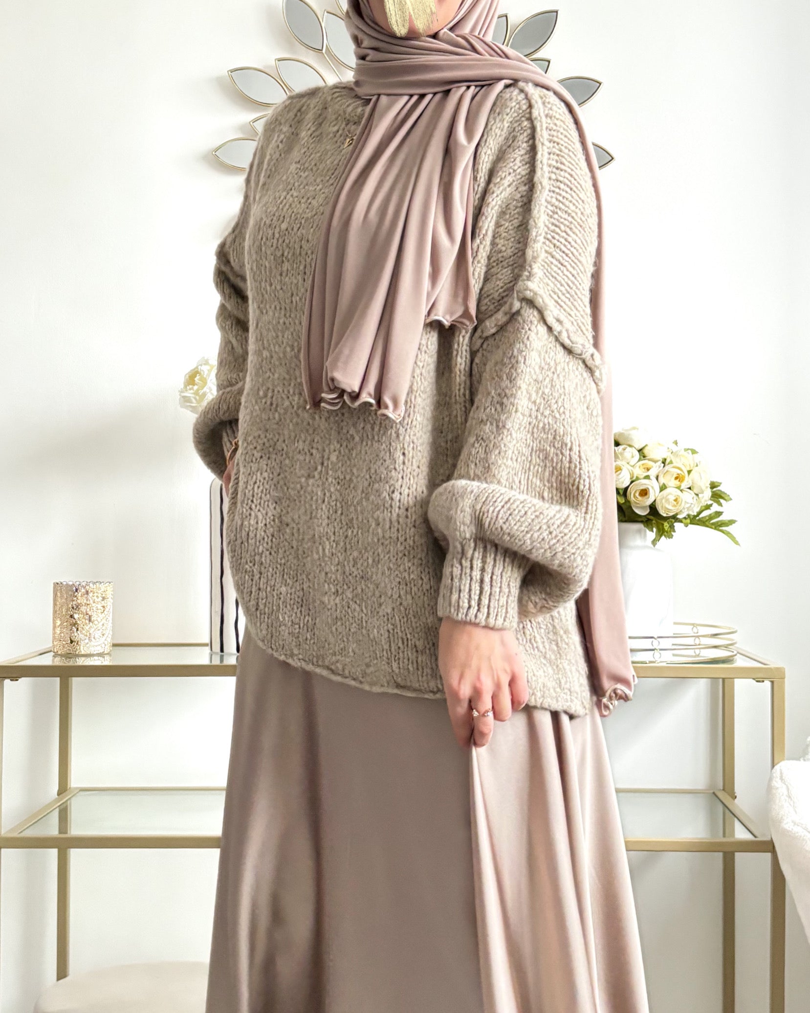 Pull Oversize Col Montant – Élégance et Confort pour un Hiver Stylé