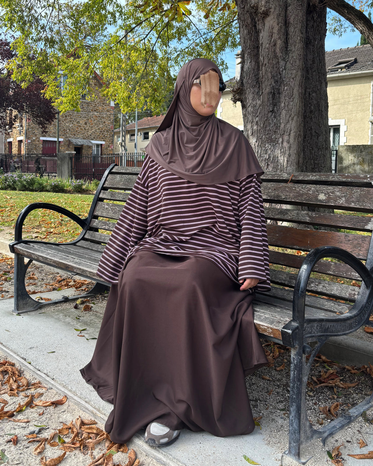 Jupe longue évasée à ceinture – Marron profond