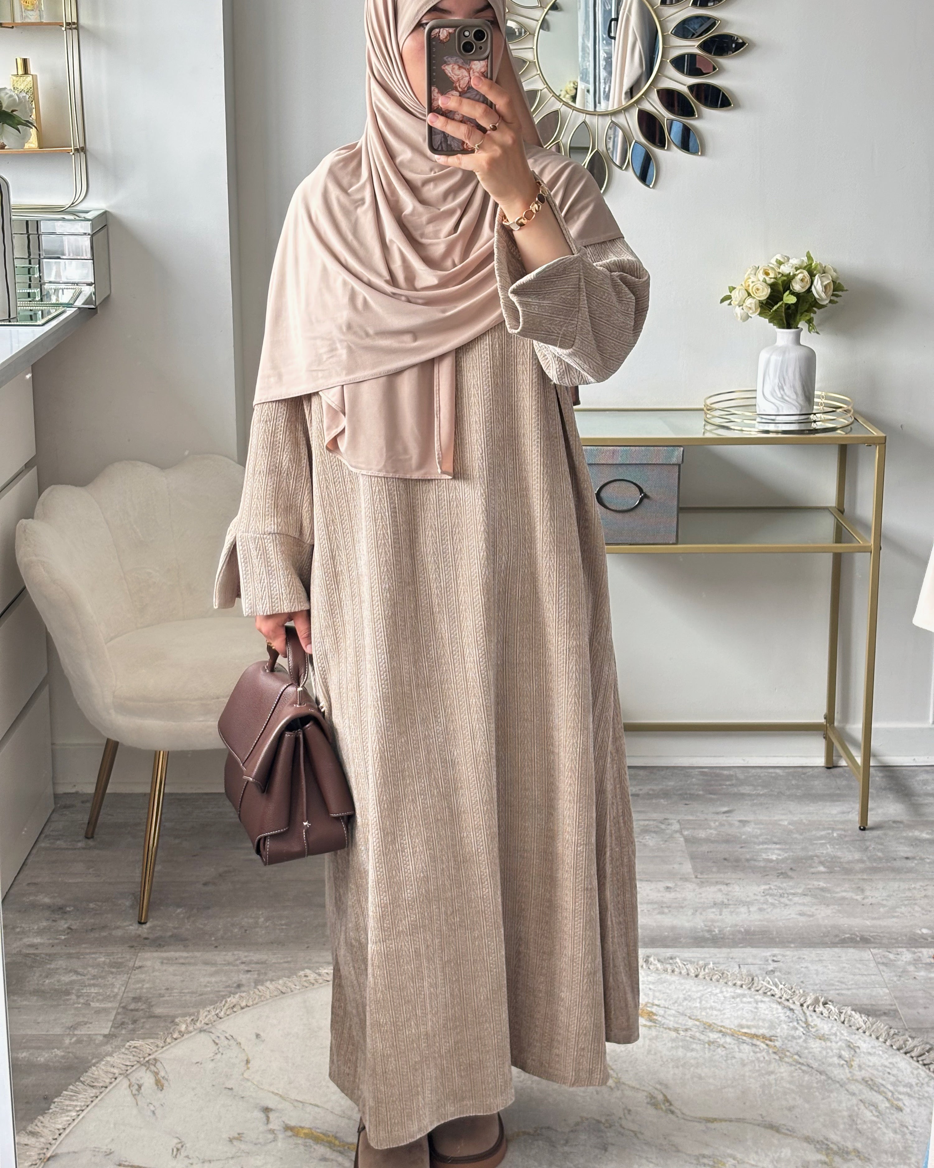 Abaya Velours avec Motifs Texturés