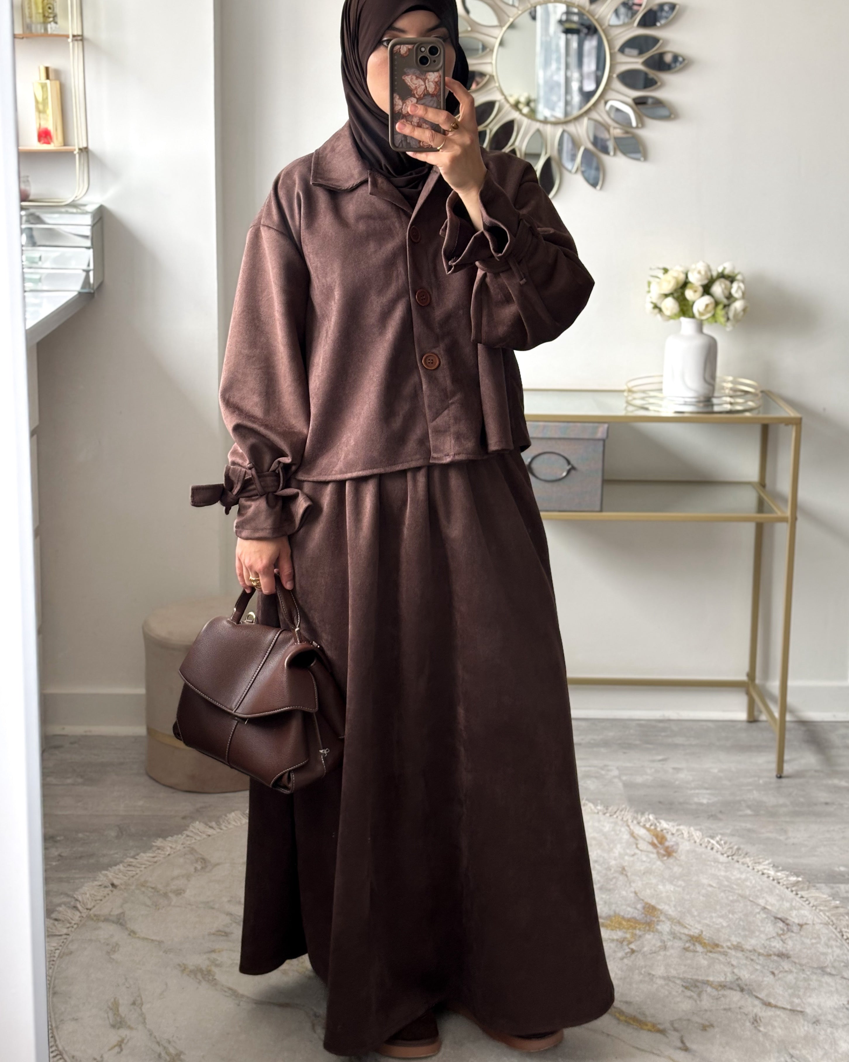 Ensemble suédine – Jupe longue & chemise courte