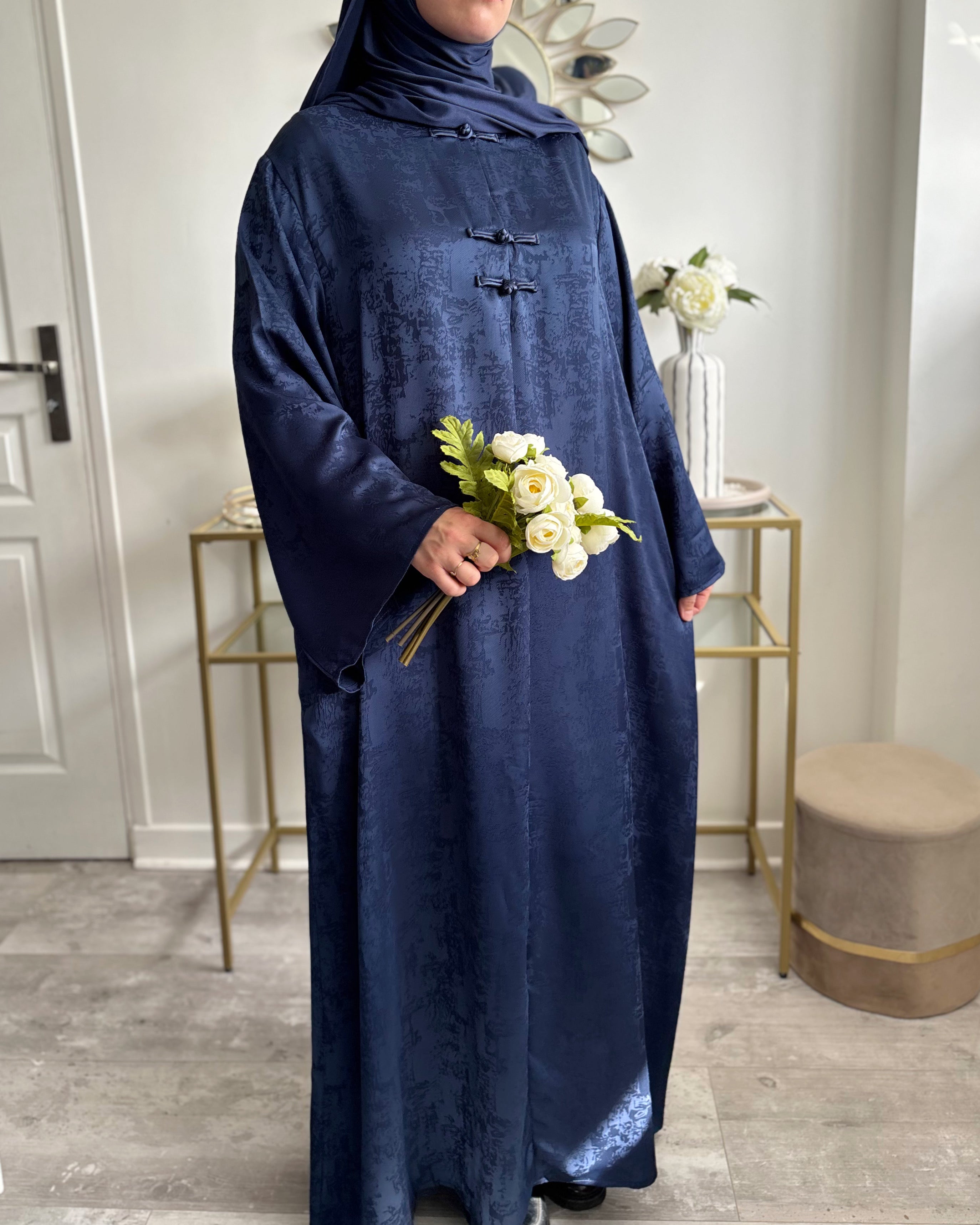 Abaya Satinée Inspiration Asiatique