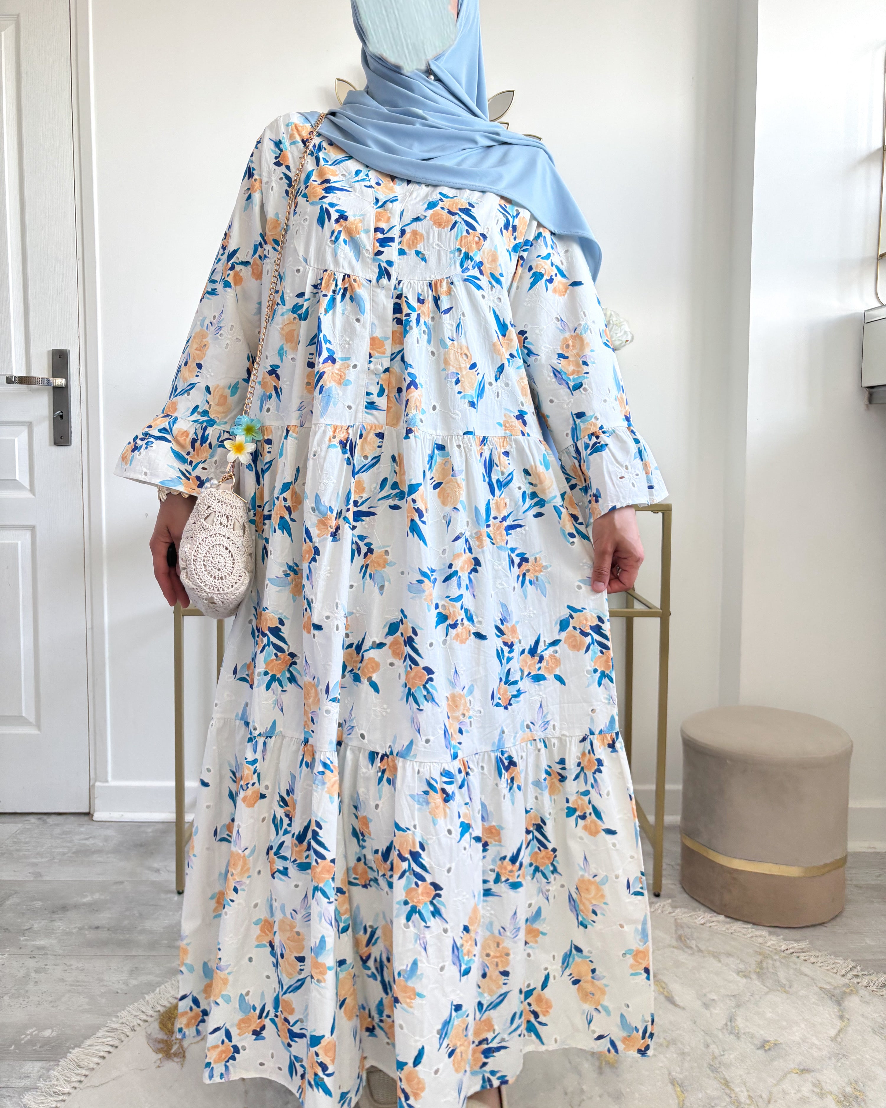 robe longue blanche fleurie