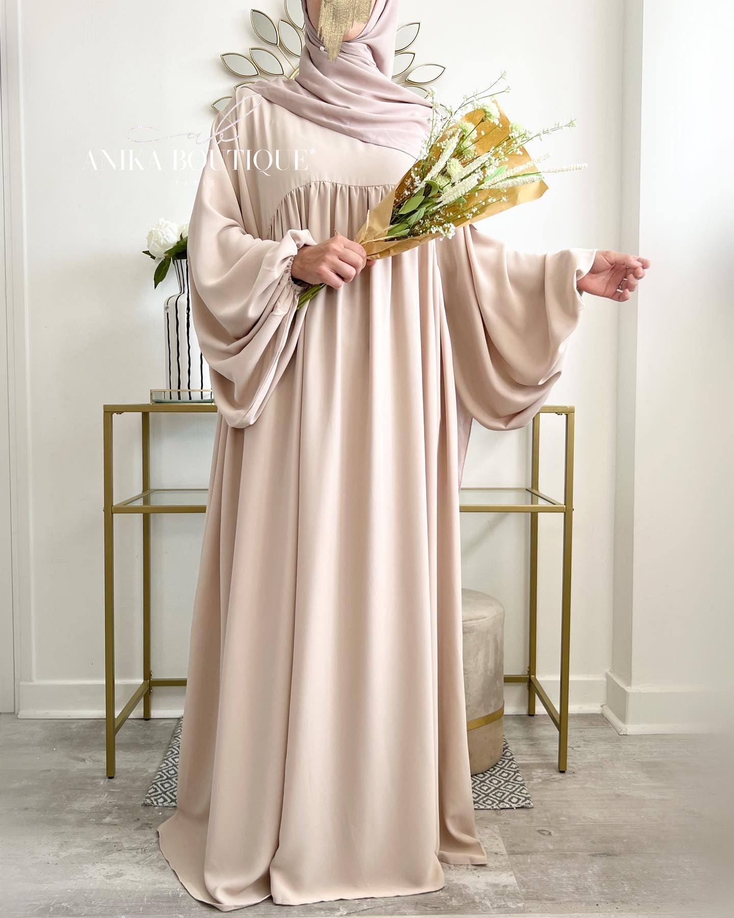 Abaya Naïla - Élégance et Confort avec Manches Bouffantes