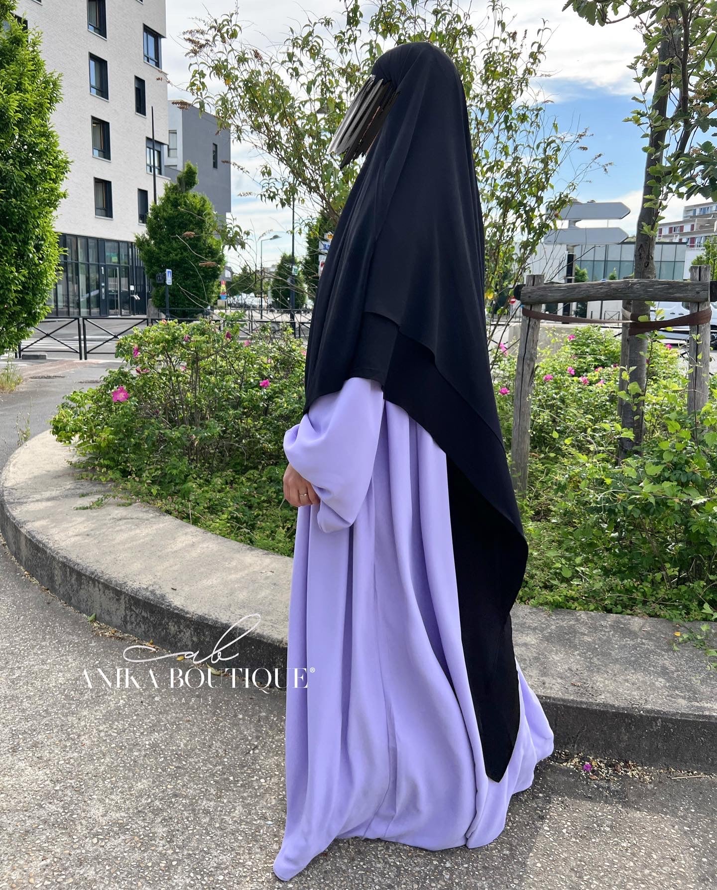 Abaya Naïla - Élégance et Confort avec Manches Bouffantes