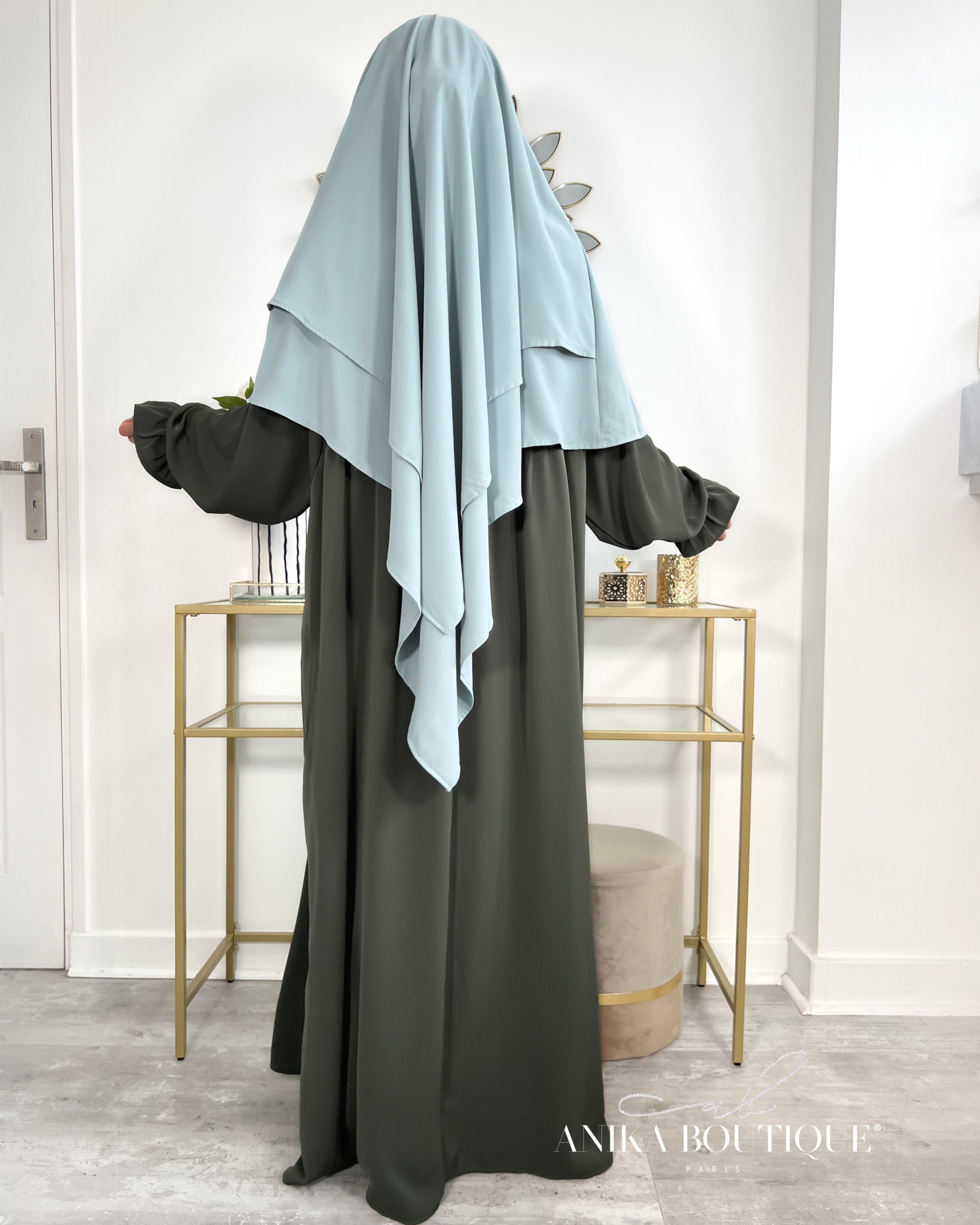 Khimar Rehab – Élégance et Modestie en Soie de Médine