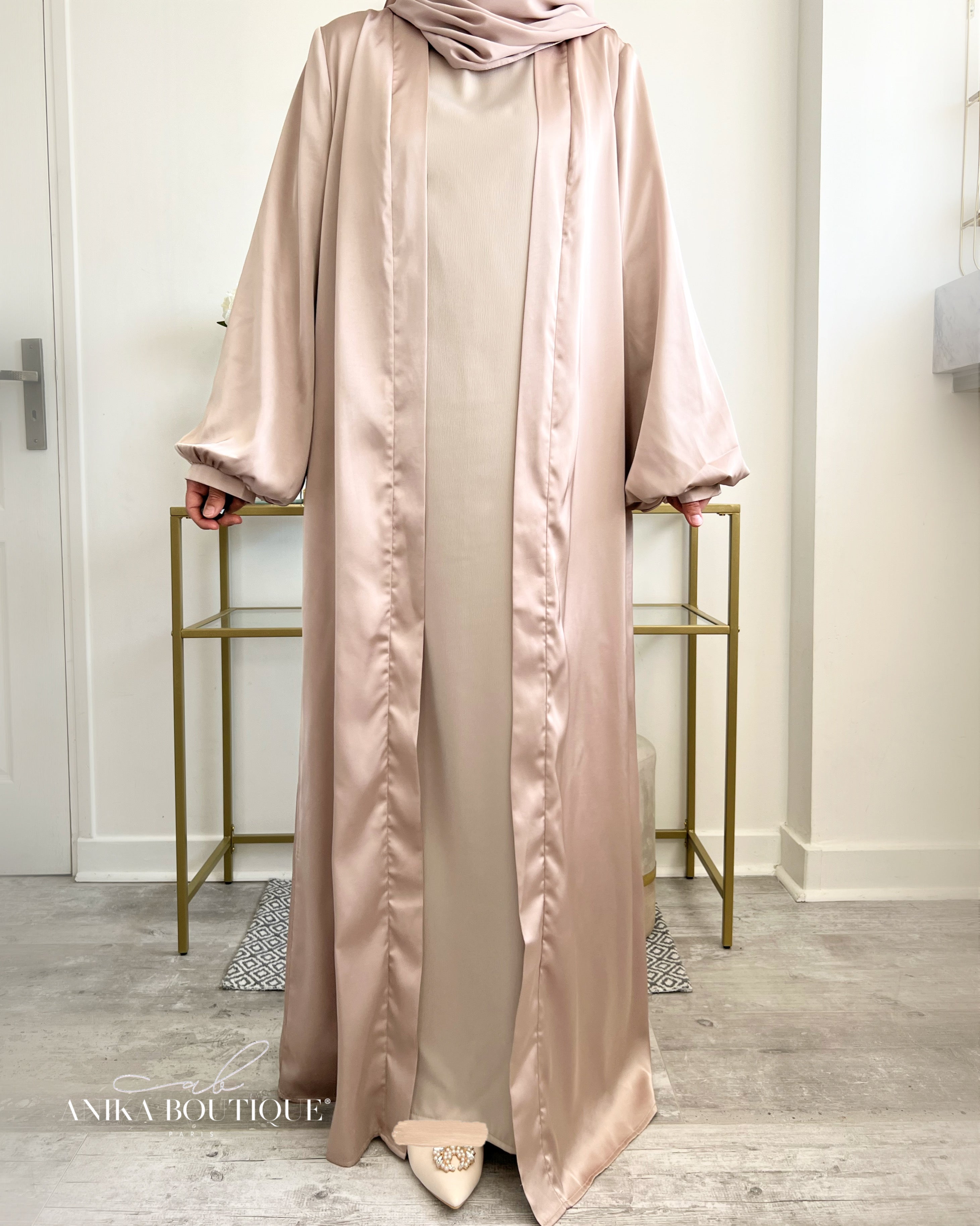 Robe sans manches satiné