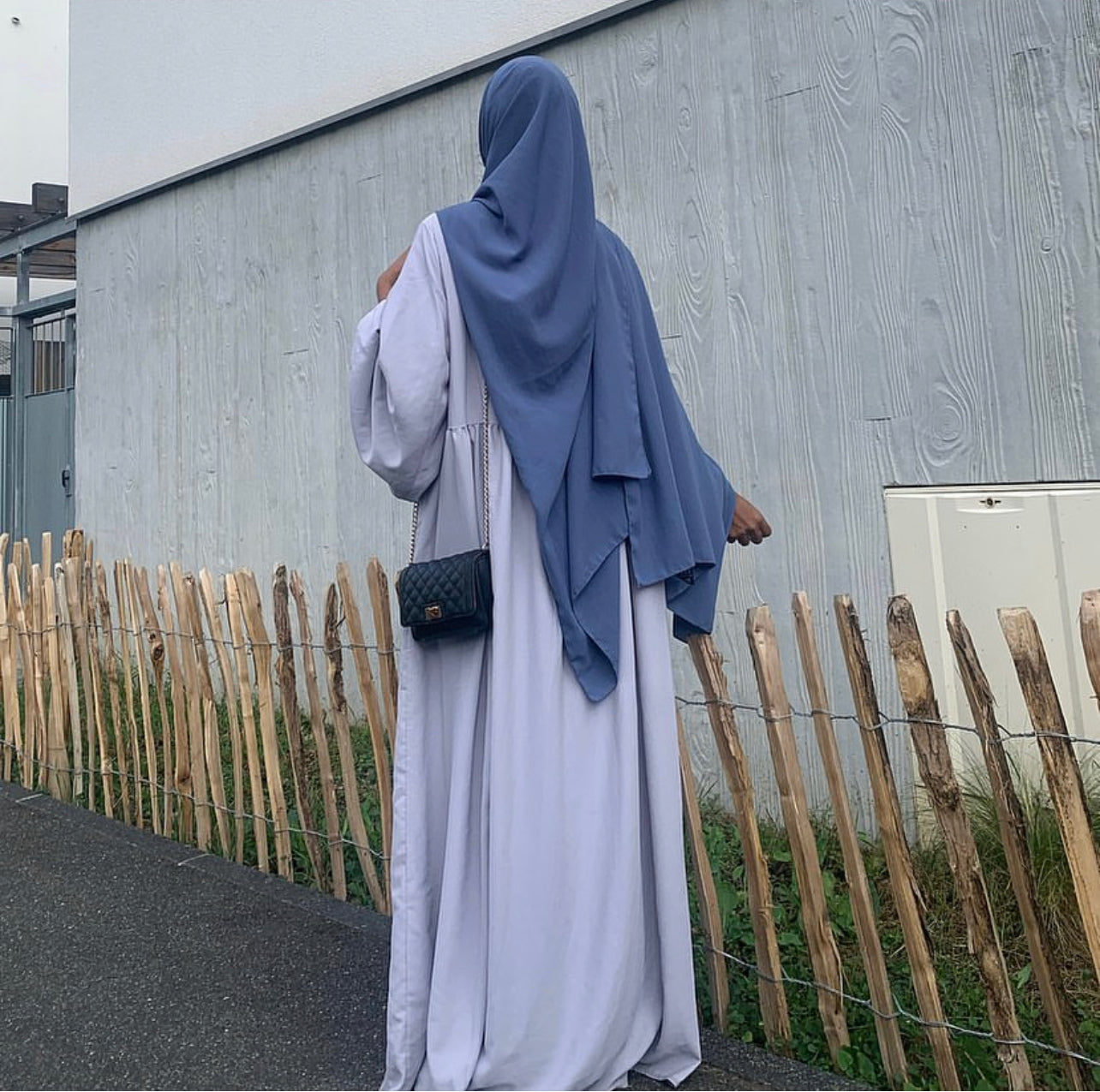 Abaya Namra soie de medine manches bouffantes