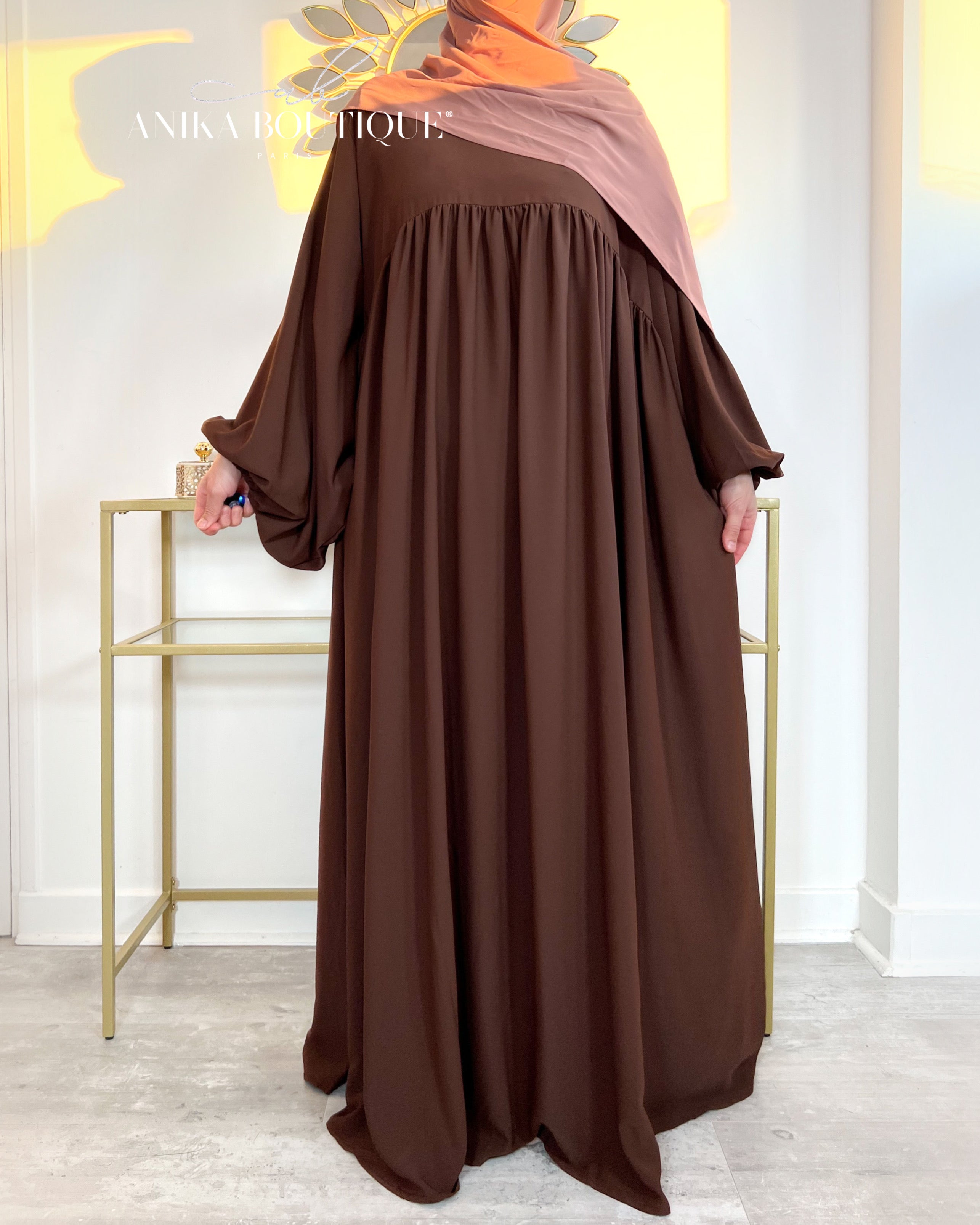 Abaya Naïla - Élégance et Confort avec Manches Bouffantes