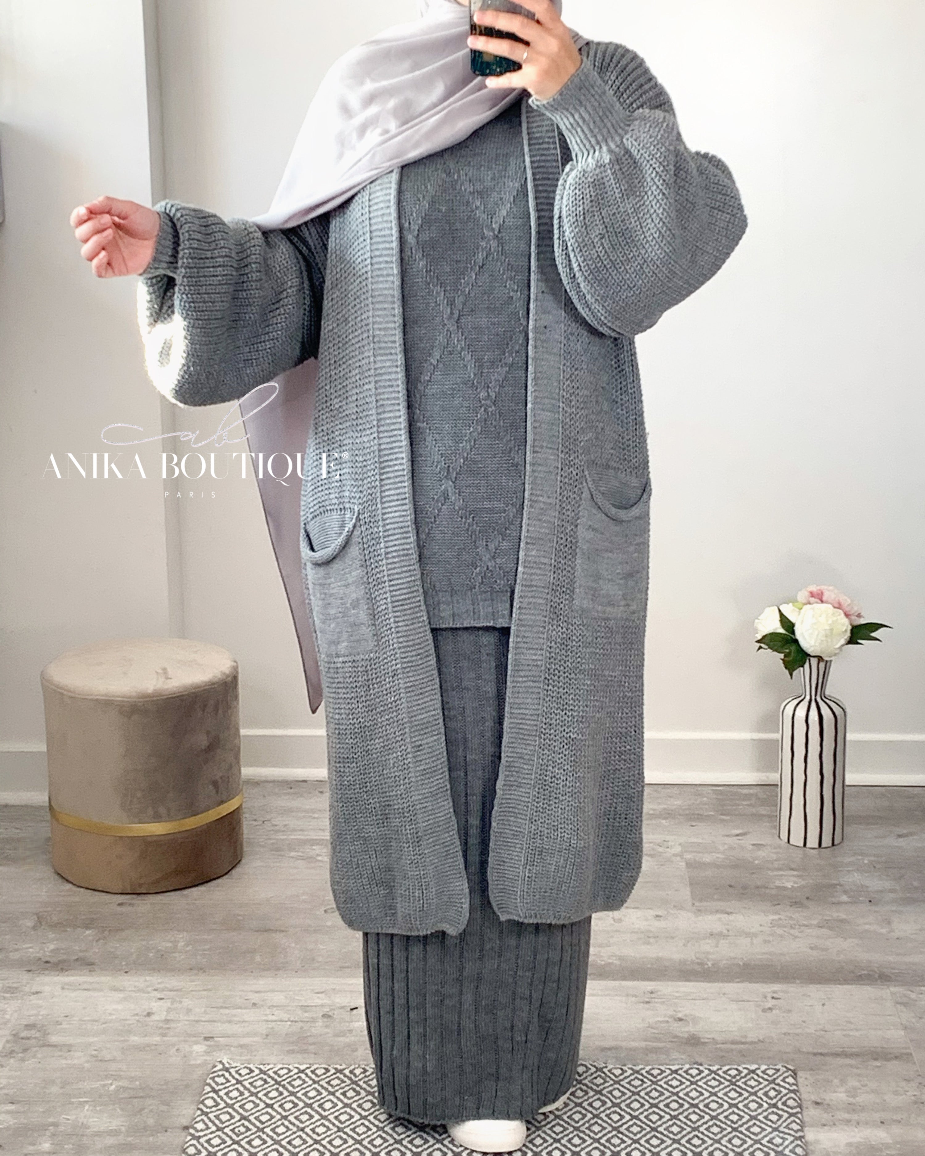 Long Gilet en Maille – Confort et Élégance au Quotidien