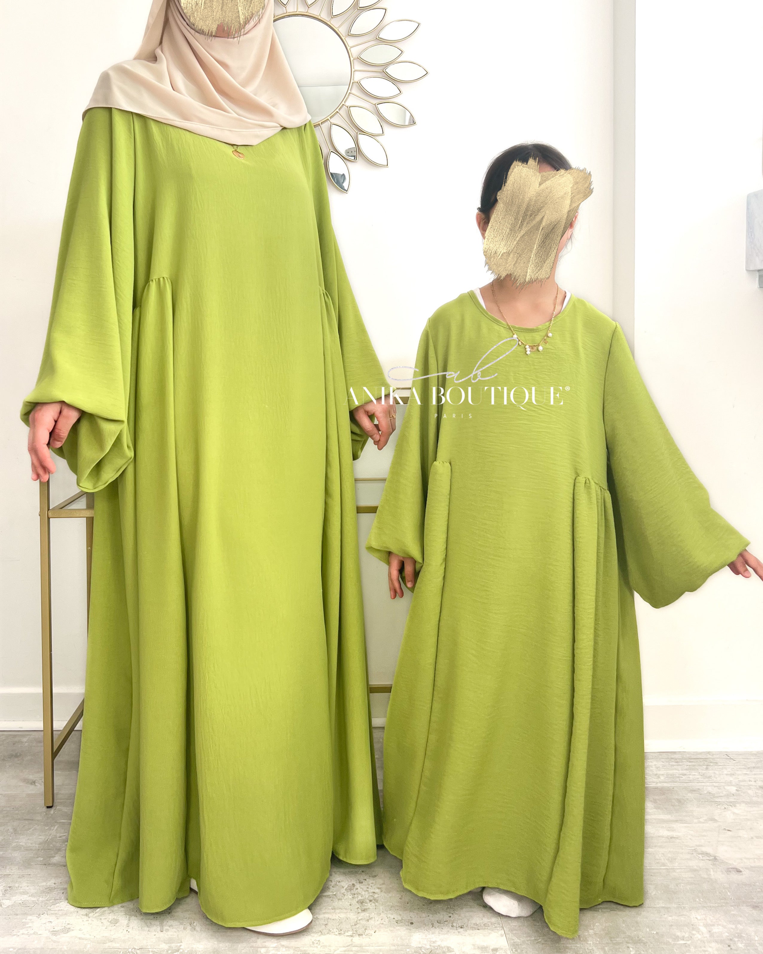 Abaya Nesrine adulte