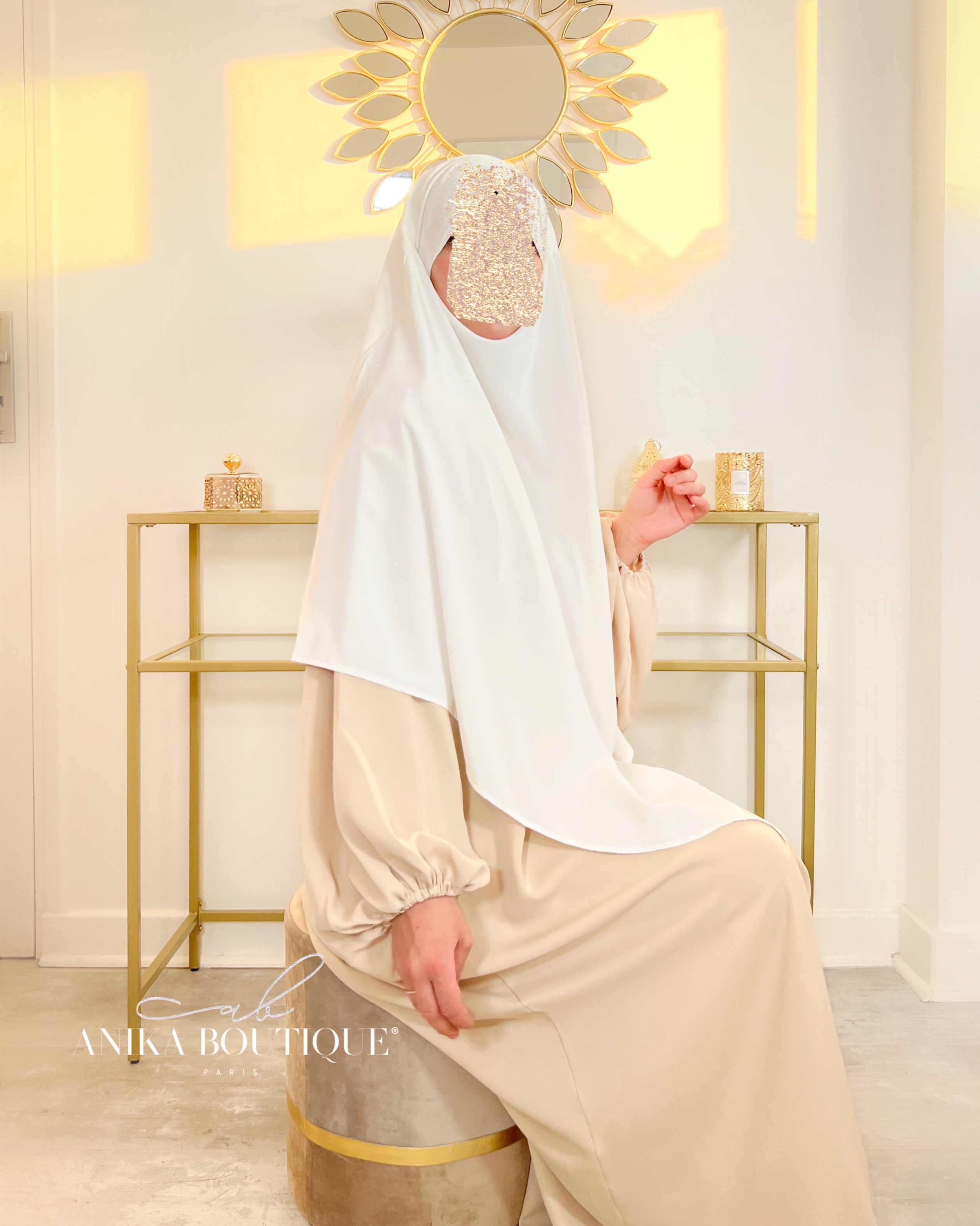 Khimar Rehab – Élégance et Modestie en Soie de Médine