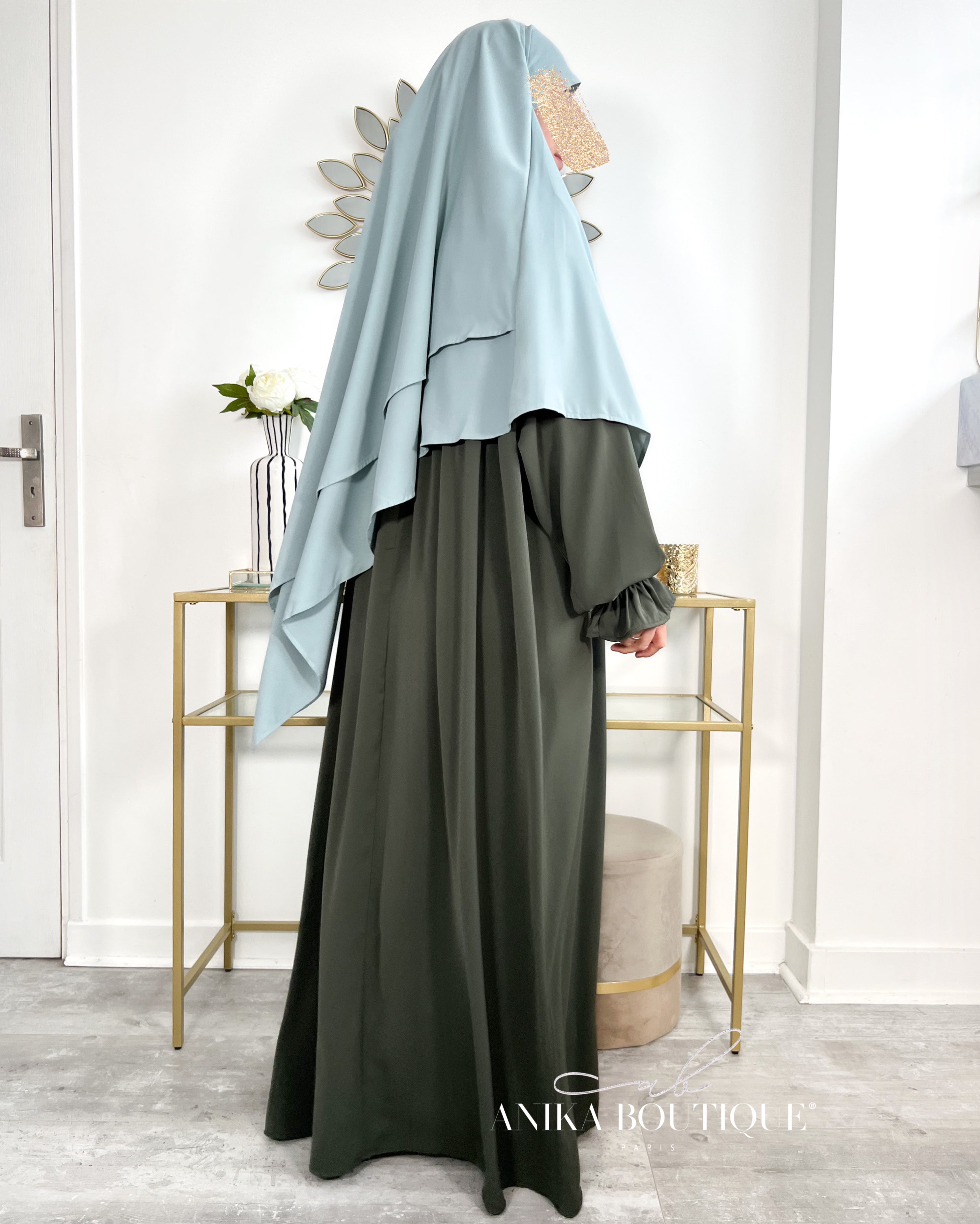 Khimar Rehab – Élégance et Modestie en Soie de Médine