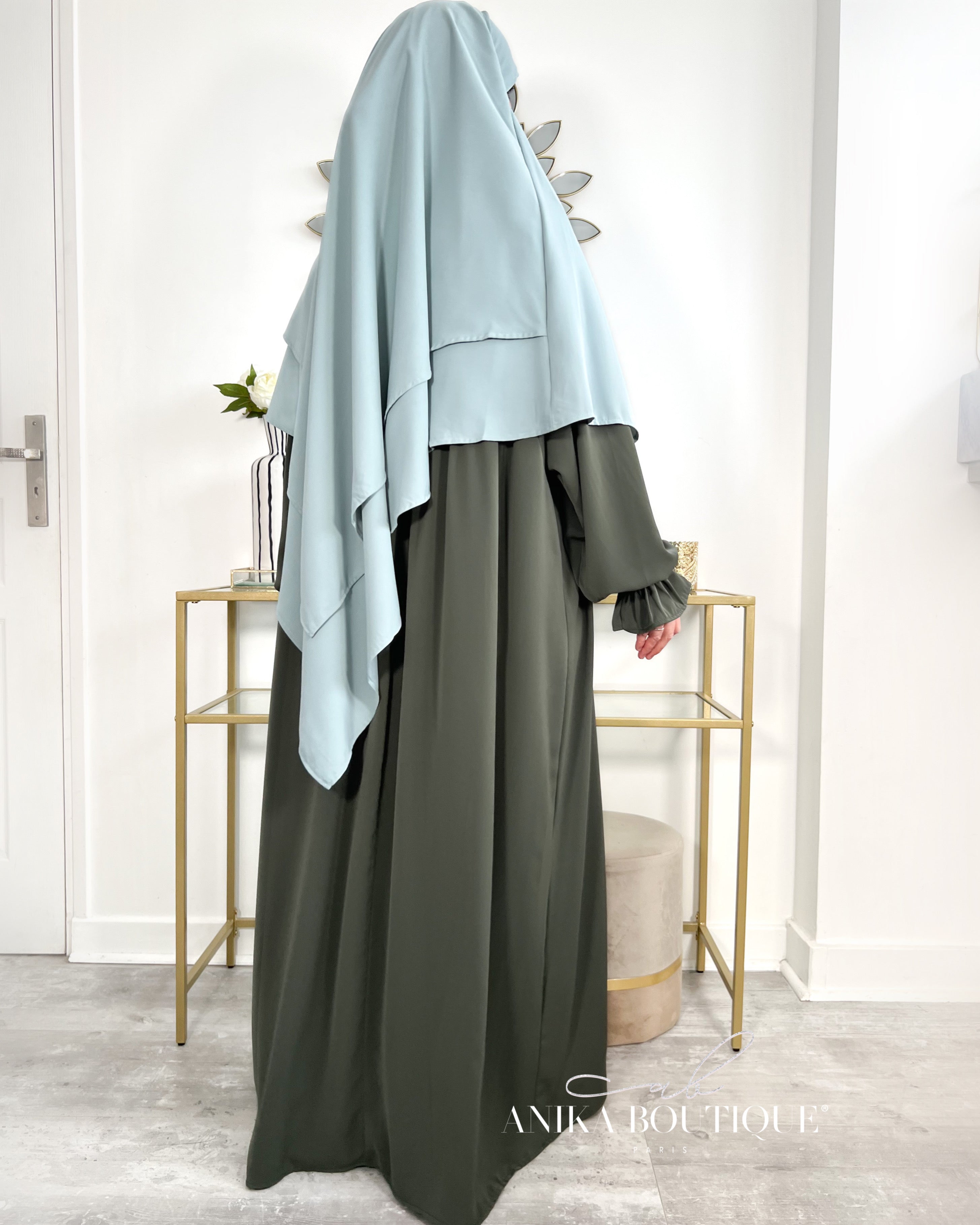 Khimar Rehab – Élégance et Modestie en Soie de Médine