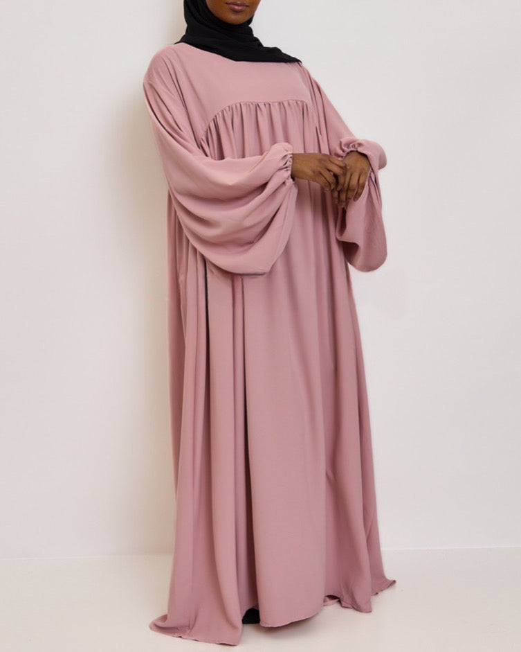Abaya Naïla Tall pour sœur 1m80