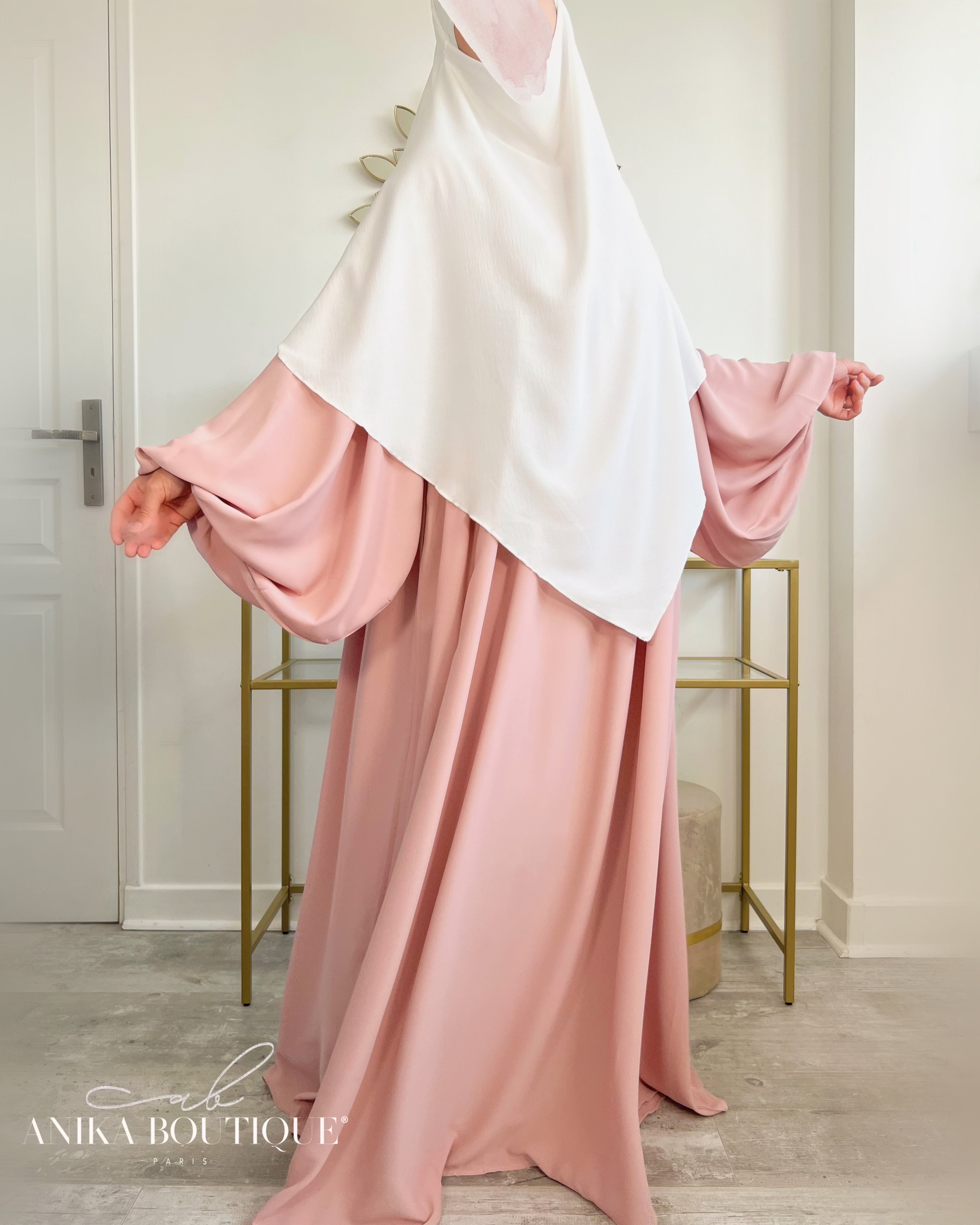 Abaya Naïla Tall pour sœur 1m80