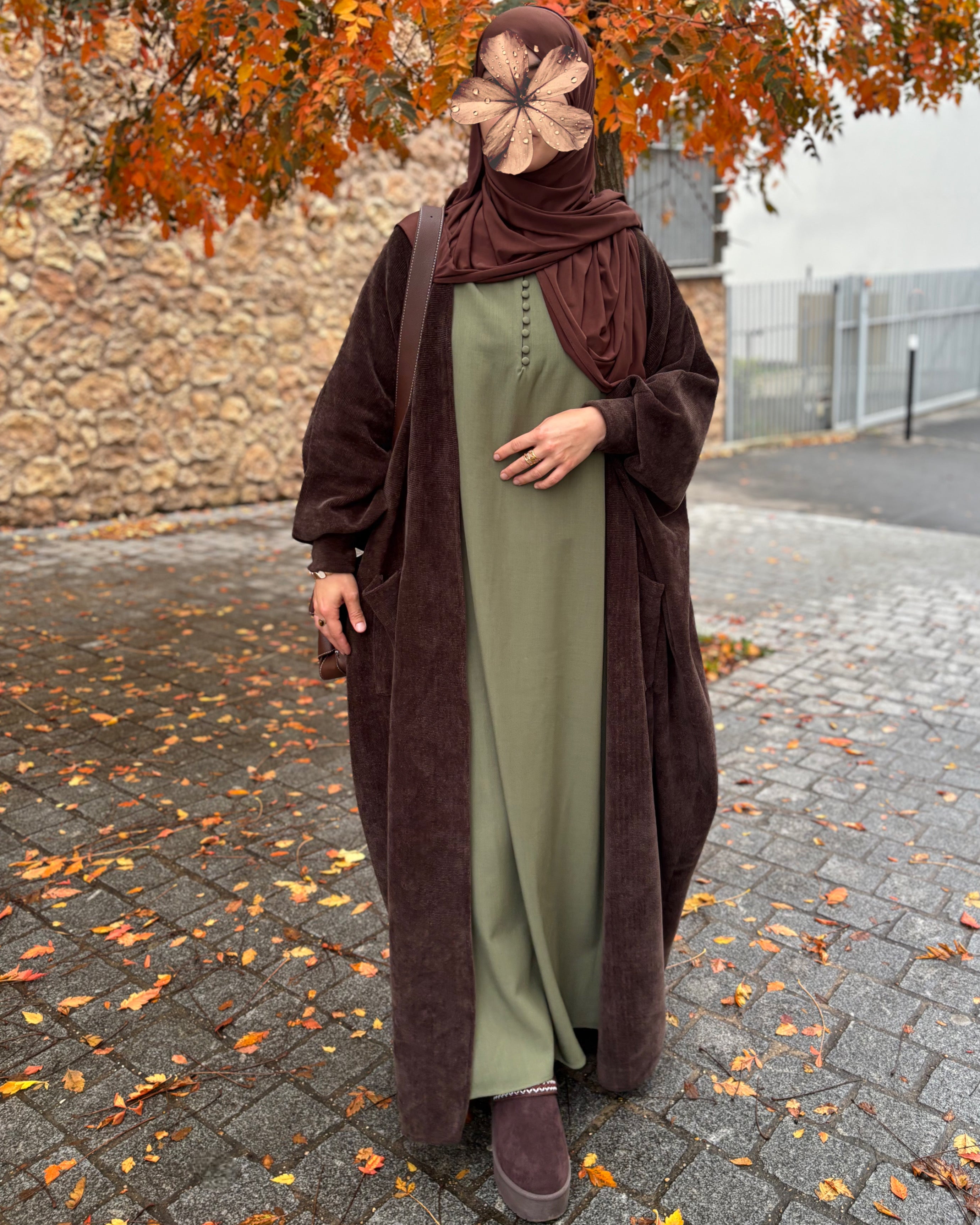 Abaya Neyla – L’Essence de l’Élégance Modeste