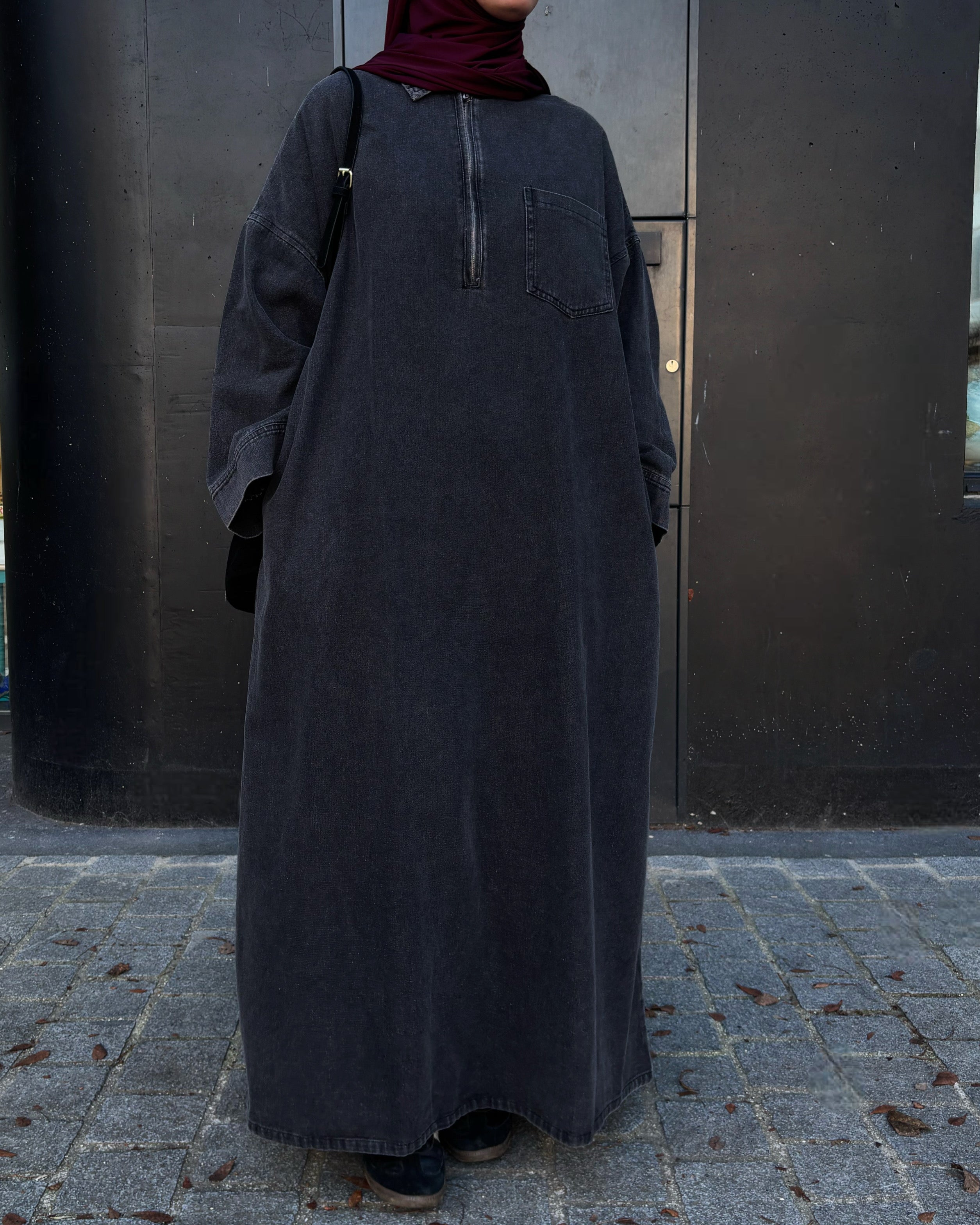 Abaya en jean zippée 100 % coton – Moderne & Tendance