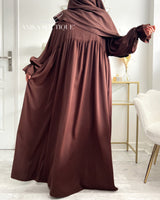 Abaya Nasma – Élégance et confort pour chaque occasion