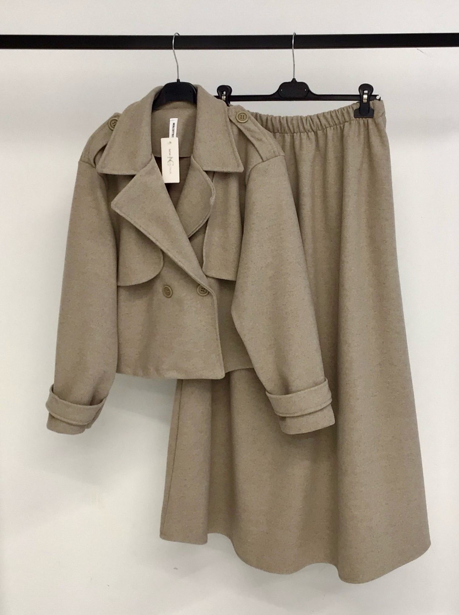 Ensemble Modest Fashion Jupe & Veste Trench – Élégance & Confort