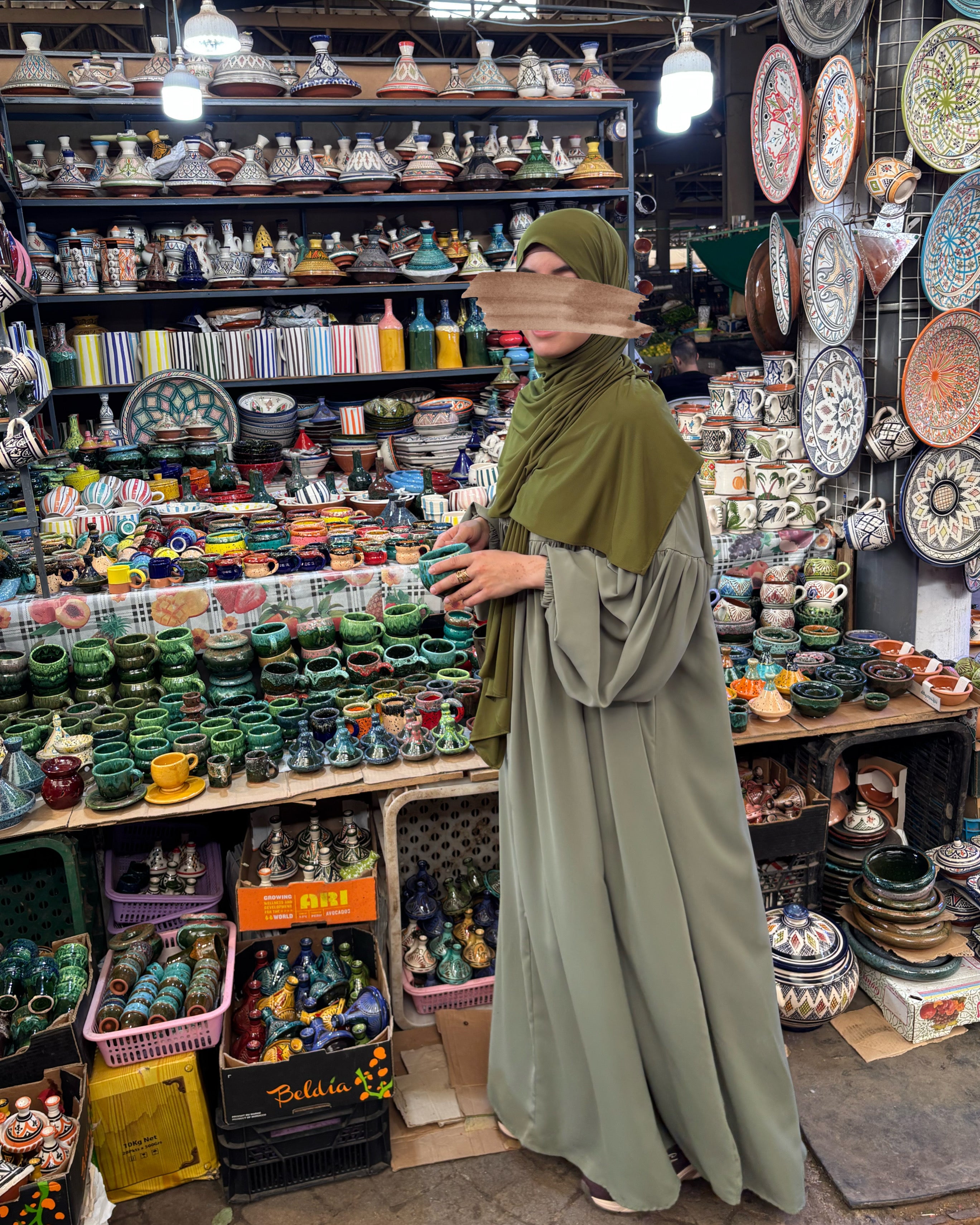 Abaya Alya en Soie de Médine – Élégance Pudique et Raffinée