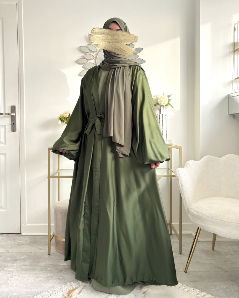 Kimono satiné manches bouffantes avec poches – Modest Fashion