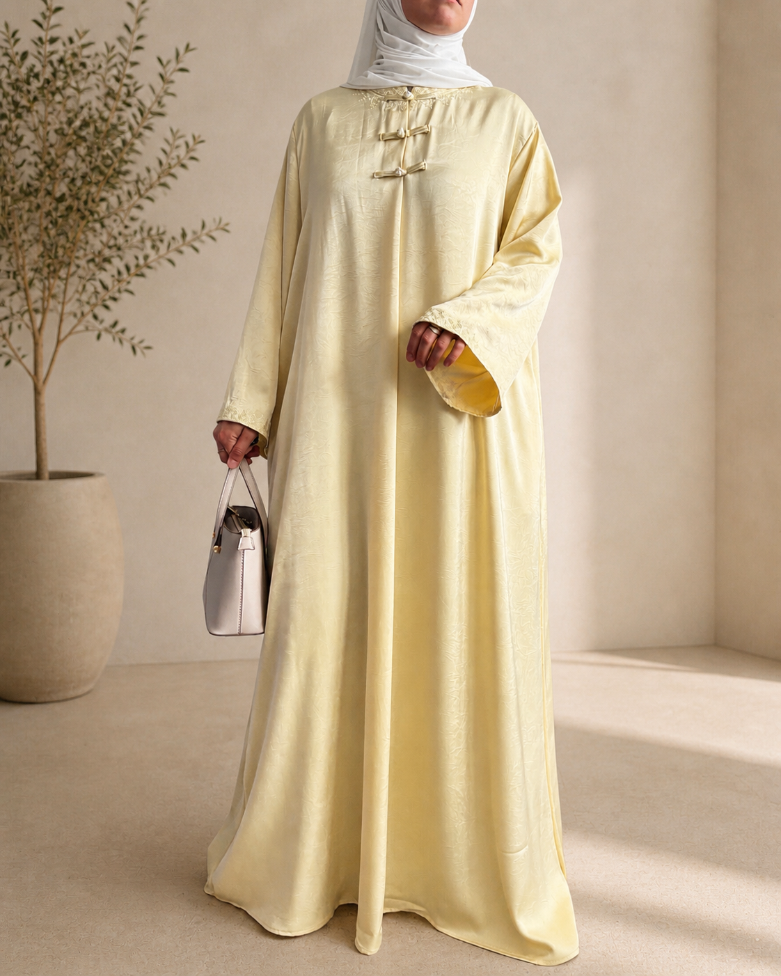 Abaya Élégante Style Asiatique – Boutons Pankou & Tissu Satiné