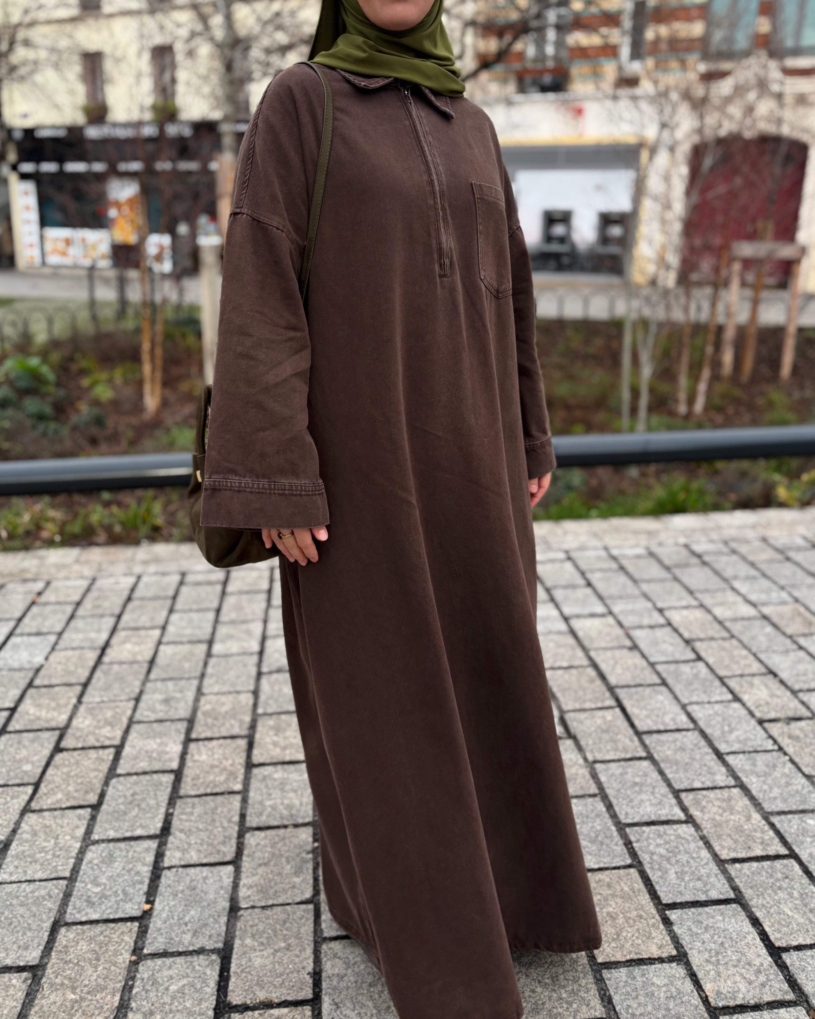 Abaya en jean zippée 100 % coton – Moderne & Tendance