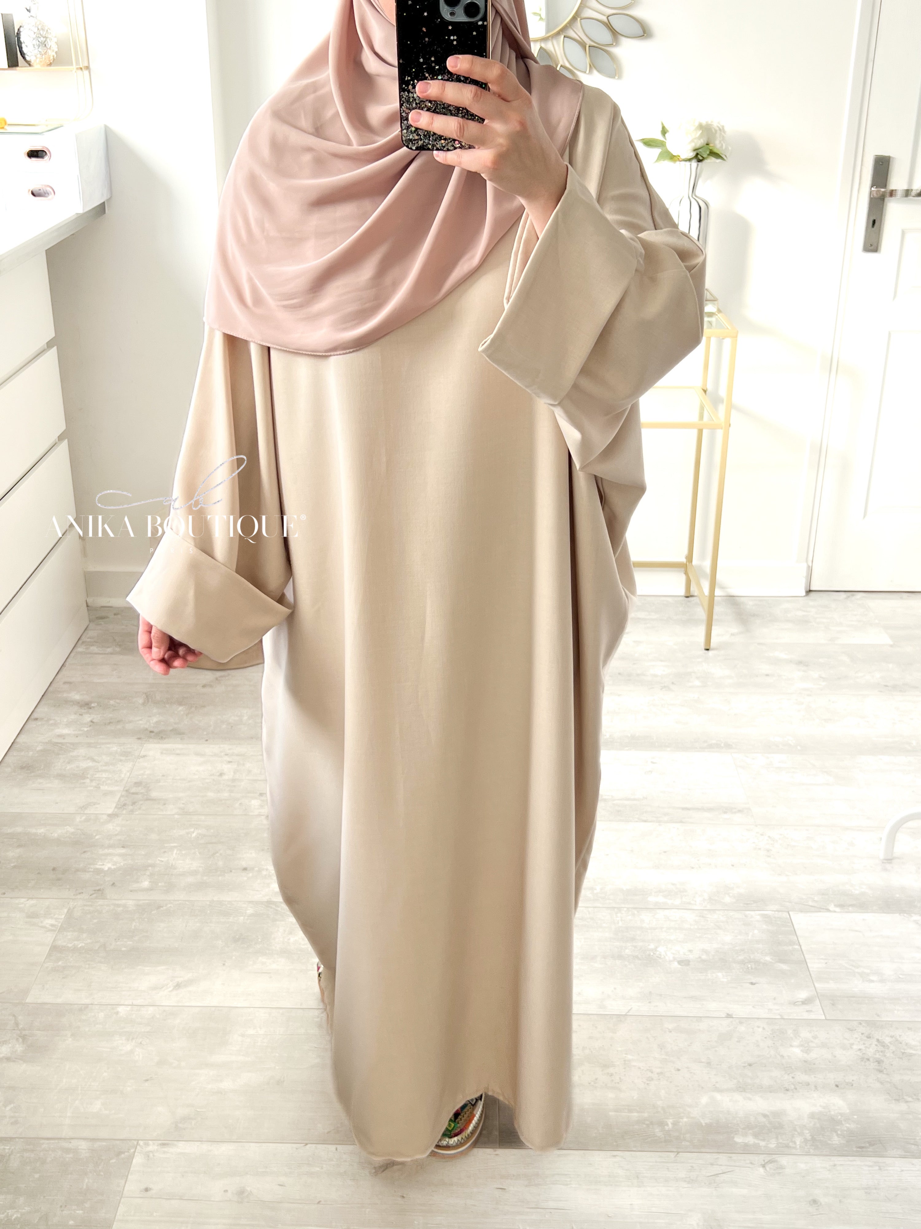 Abaya Nina