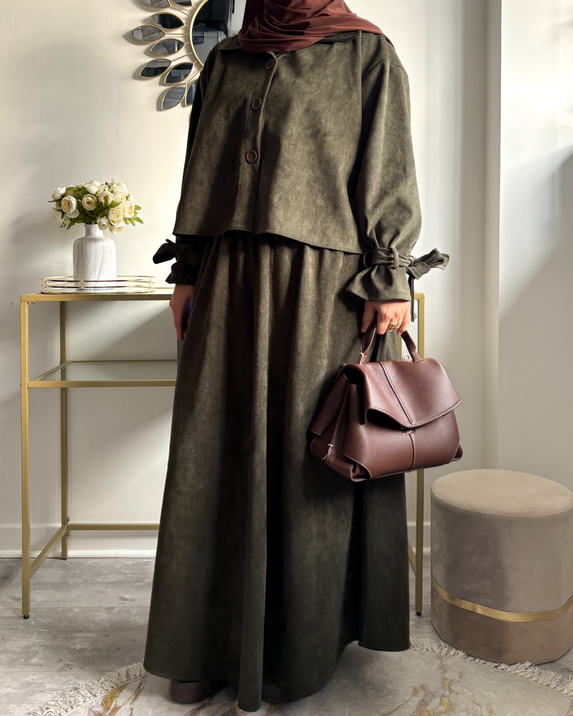 Ensemble suédine – Jupe longue & chemise courte